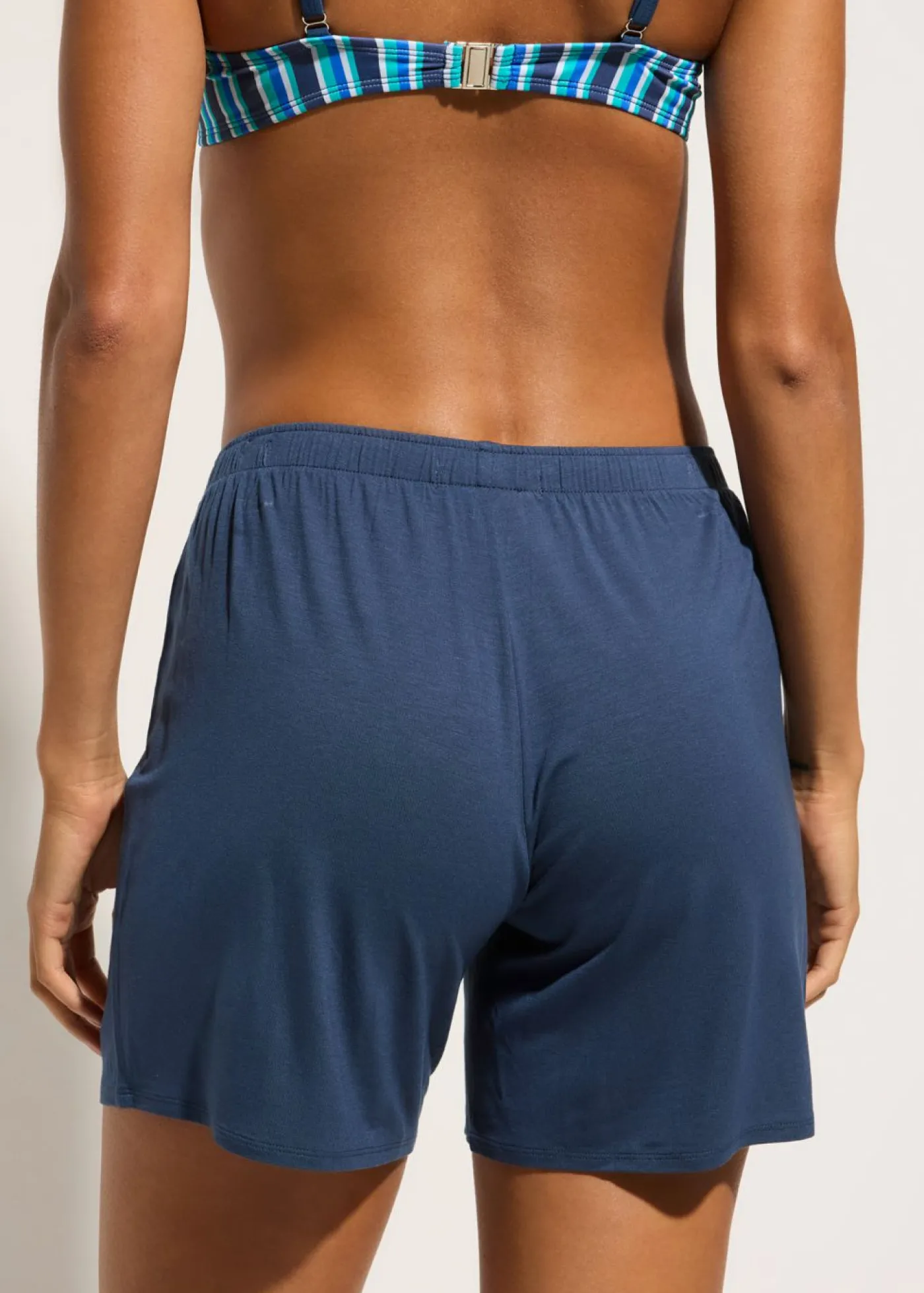 bonprix bonprix Conjuntos De Traje De Baño|Ropa De Baño Cubridora>Shorts de playa de mezcla de viscosa fluida Azul almirante