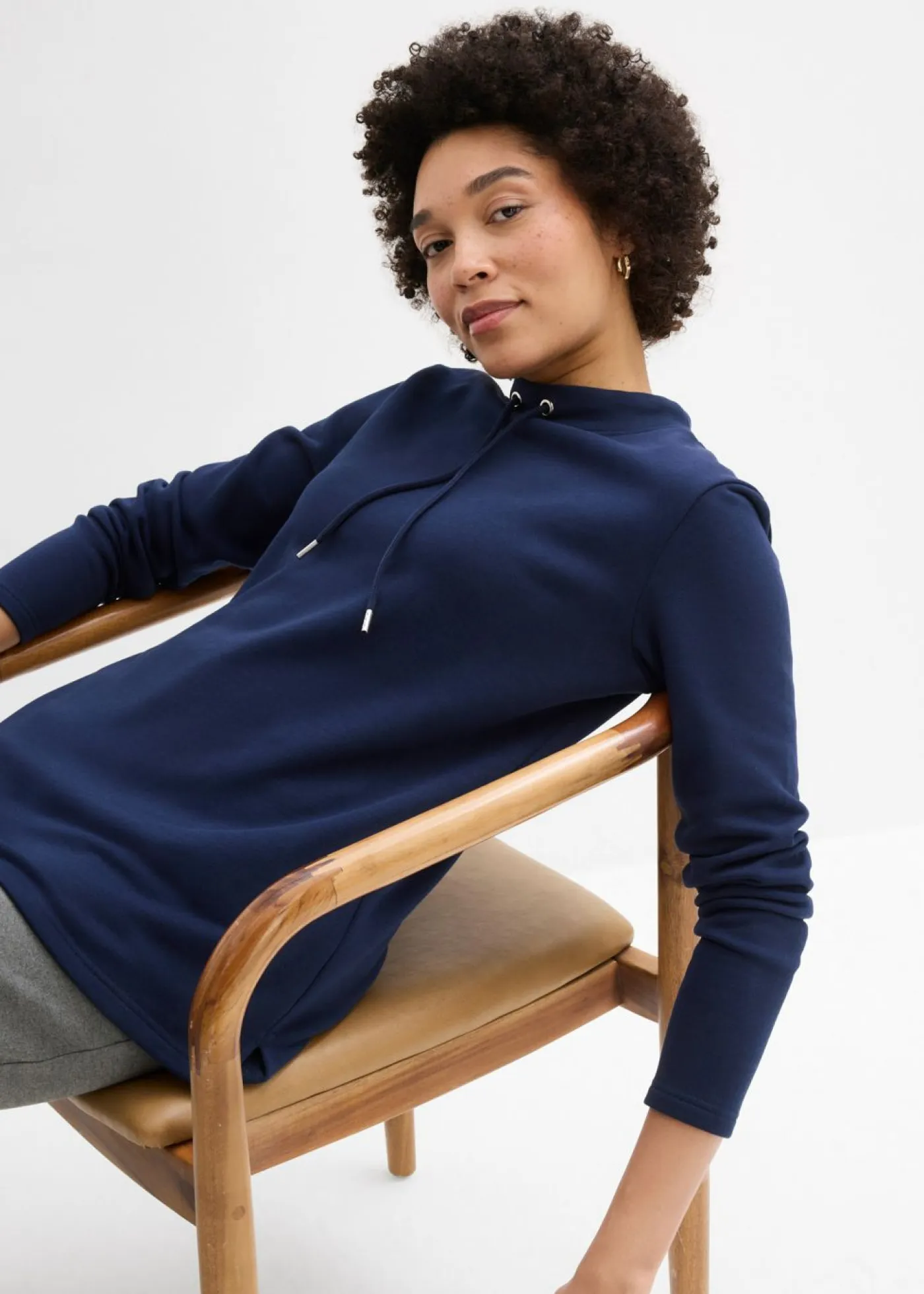 bonprix bonprix Básicos|Ropa Cómoda>Sudadera con abertura Azul marino