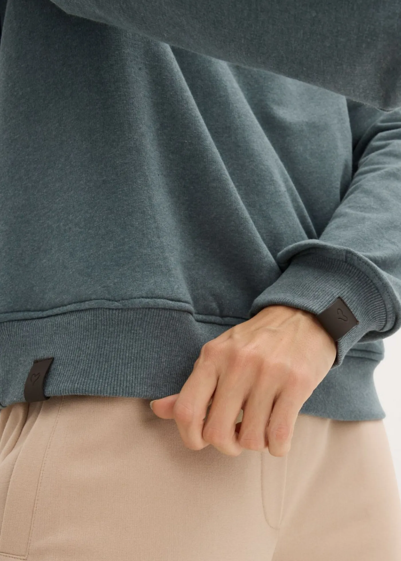 bonprix bonprix Ropa Cómoda>Sudadera con capucha Verde eucalipto