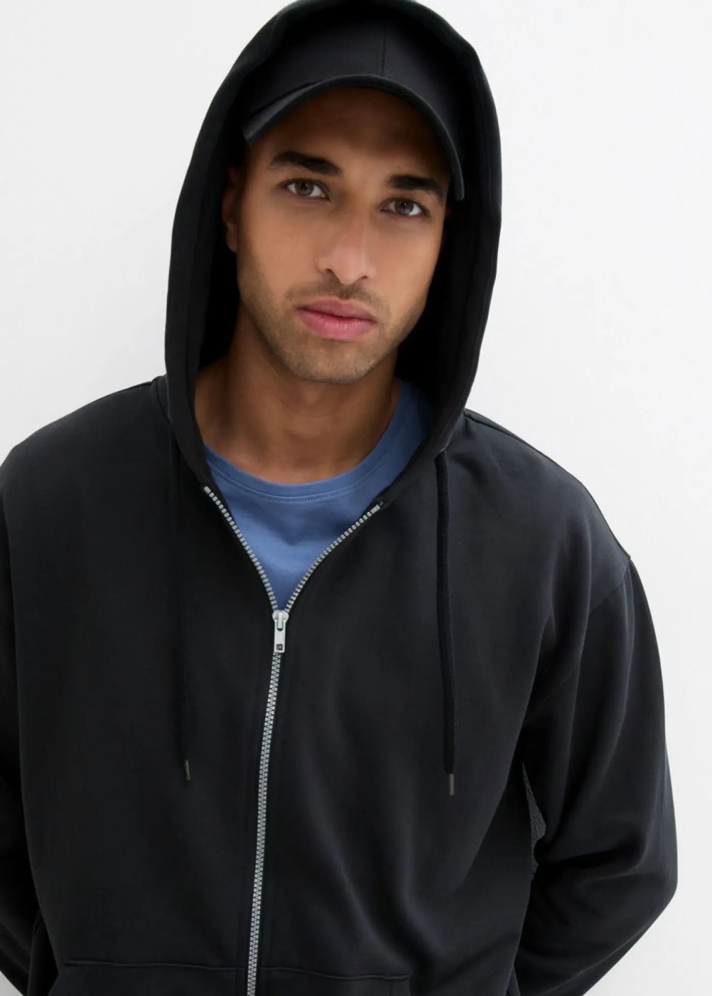 bonprix bonprix Básicos En Rebajas|Chándals>Sudadera con capucha de algodón orgánico puro, loose fit Negro