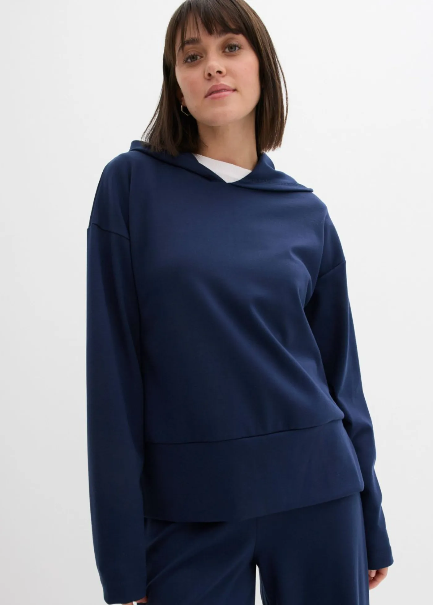 bonprix bonprix Ropa Cómoda>Sudadera con capucha de cómodo tejido Punto di Roma Azul marino