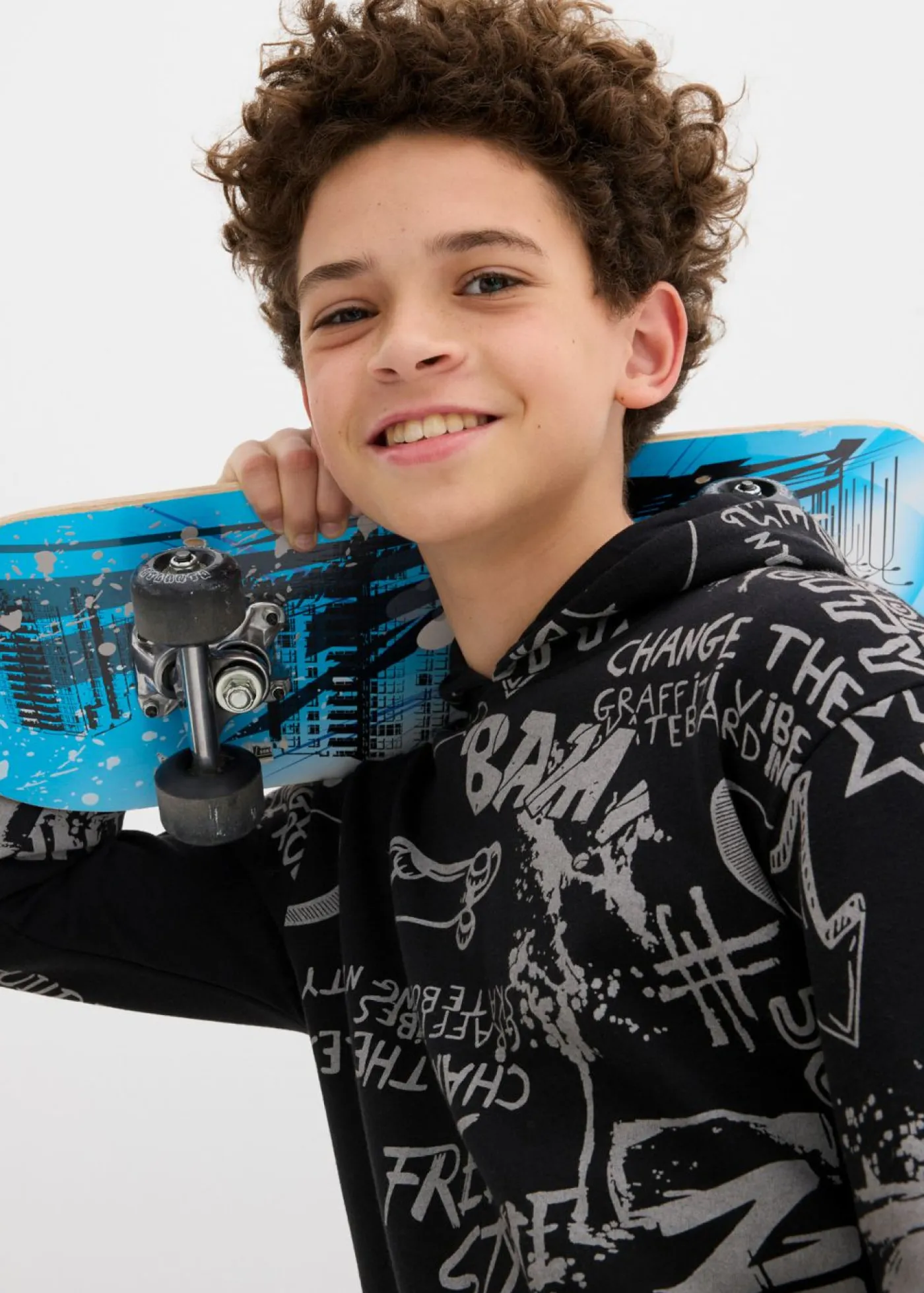 bonprix bonprix Ropa 9 A 16 Años·Sudaderas Y Jerséis>Sudadera con capucha en suave mezcla de algodón Negro