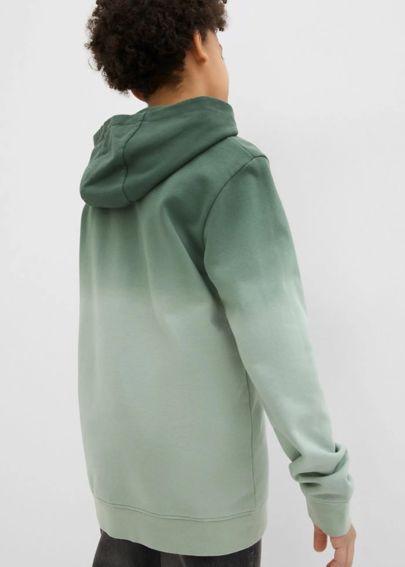 Niños bonprix bonprix Sudadera con capucha y degradado cromático