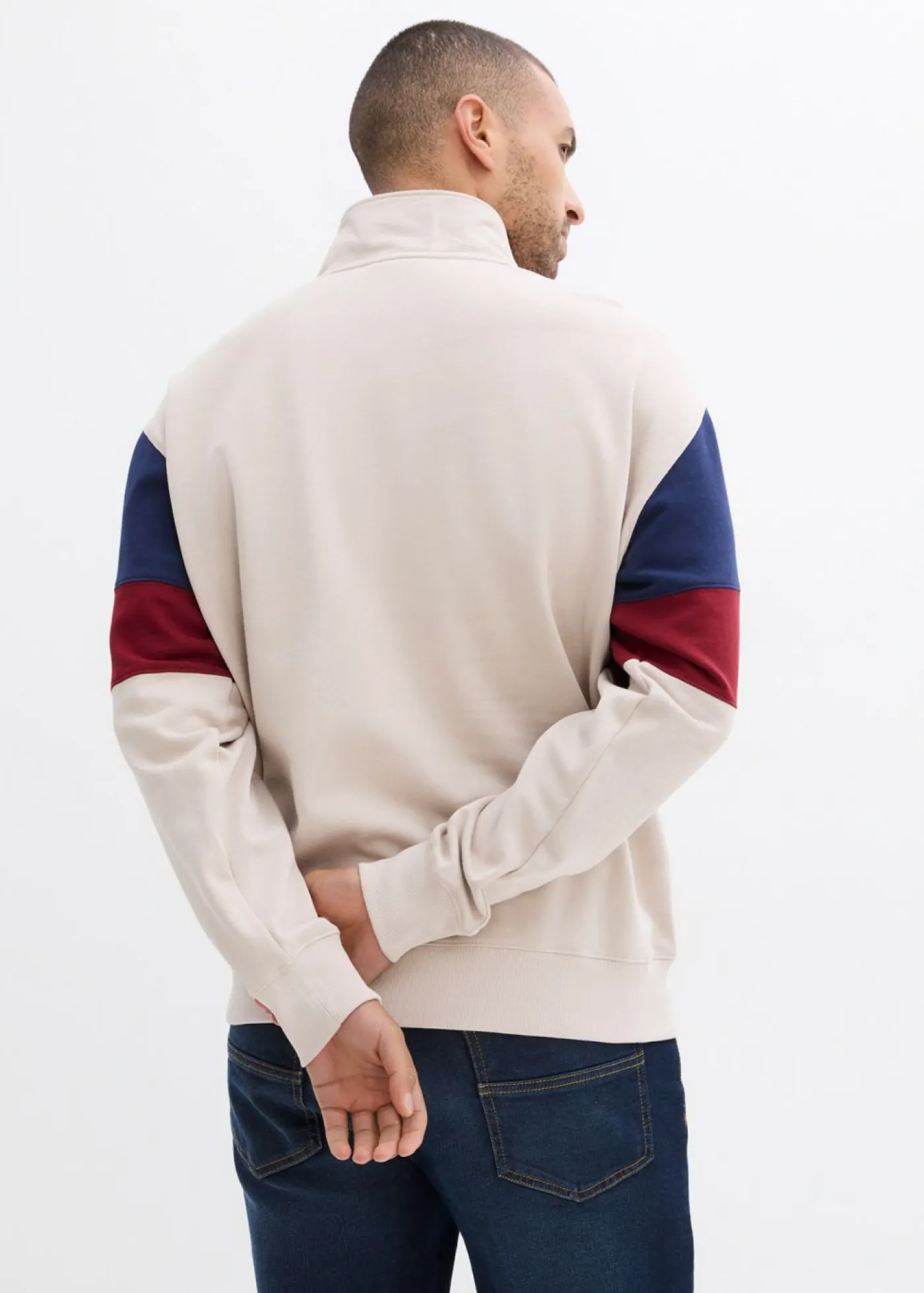 bonprix bonprix Chándals>Sudadera de algodón orgánico puro, loose fit Gris piedra estampado