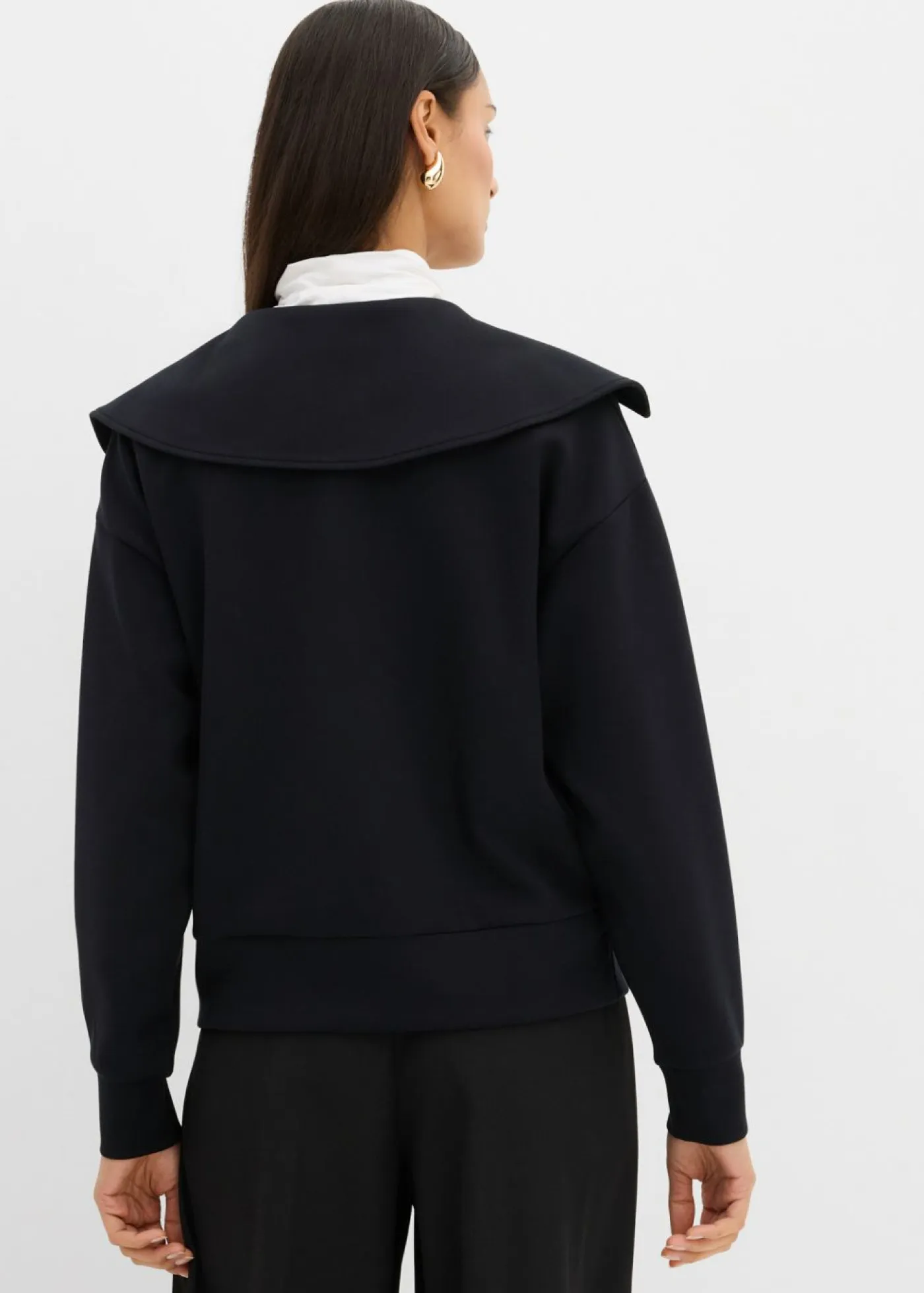 bonprix bonprix Esenciales>Sudadera de mezcla de viscosa con cuello ancho Negro