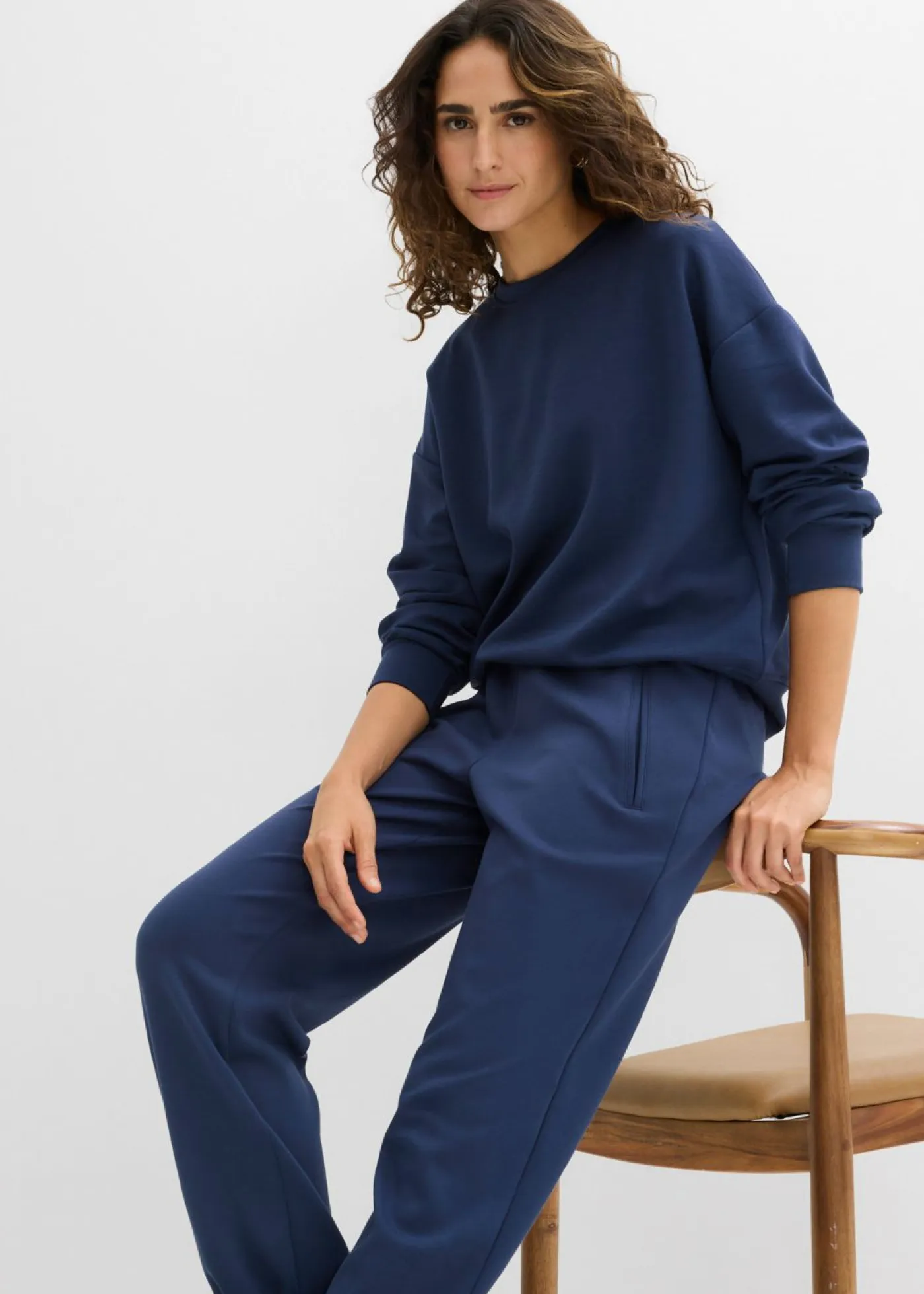 bonprix bonprix Básicos|Ropa Cómoda>Sudadera de neopreno suave Azul marino