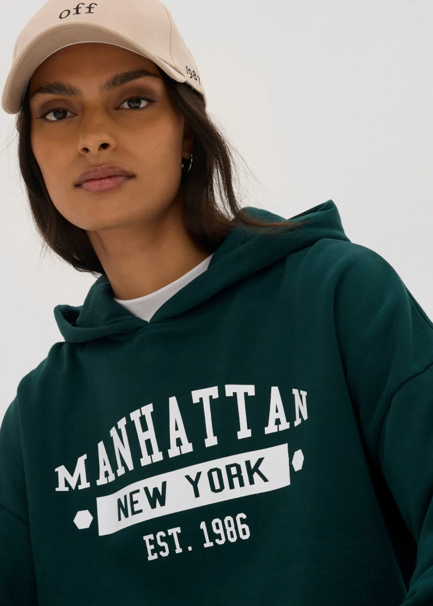 bonprix bonprix Ropa Cómoda>Sudadera holgada de algodón puro con capucha Verde intenso