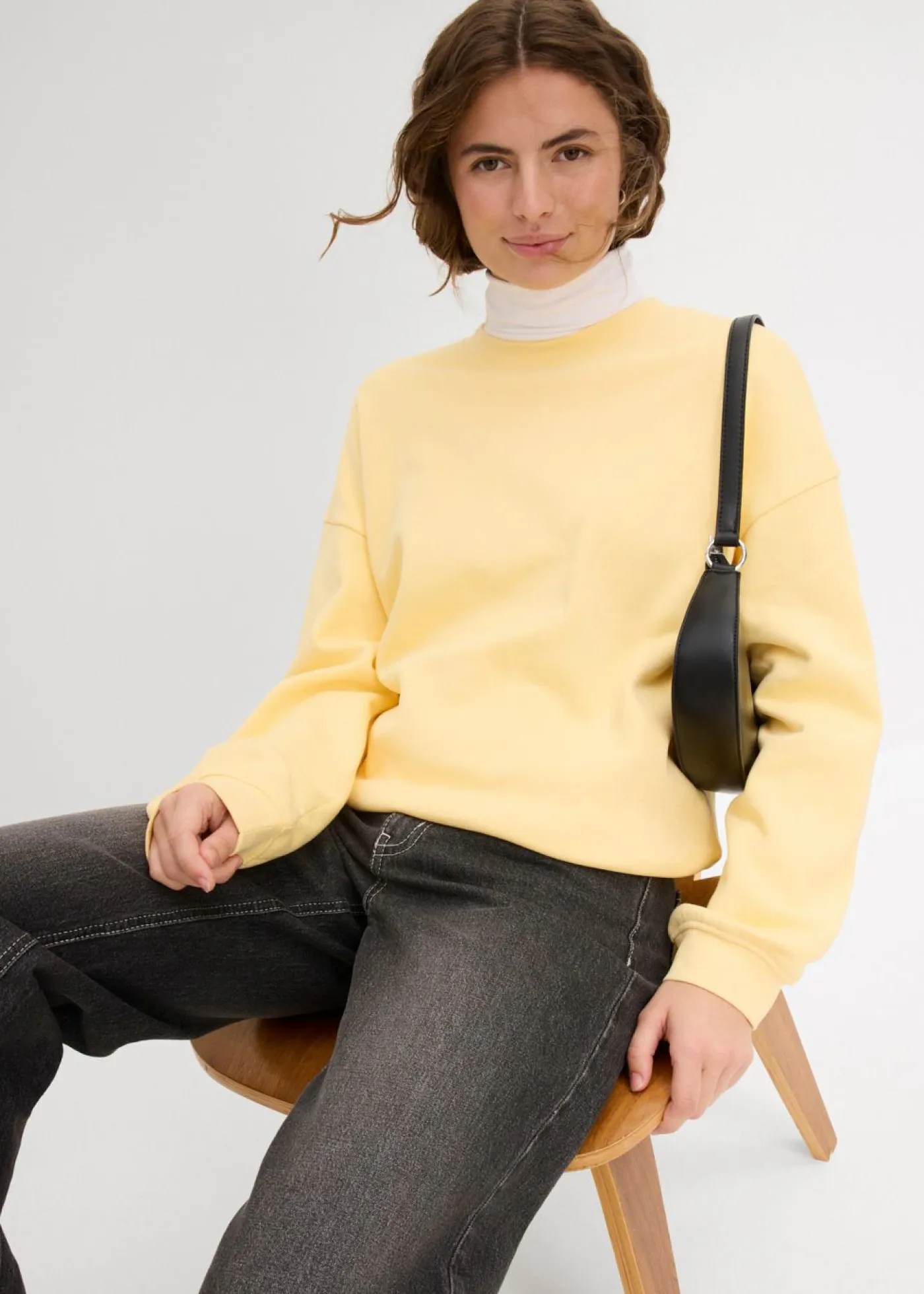 bonprix bonprix Básicos|Ropa Cómoda>Sudadera holgada de algodón puro Amarillo crema