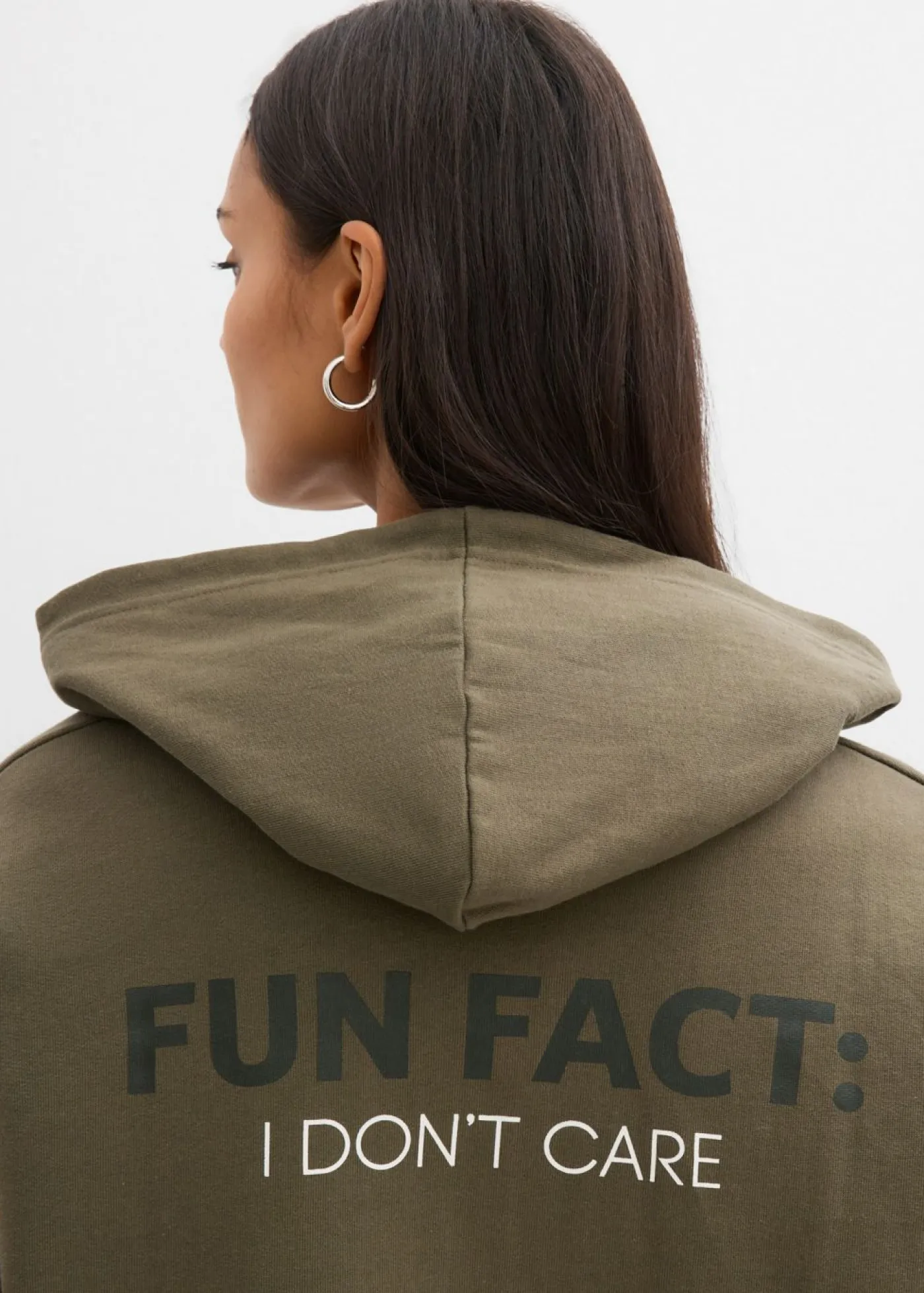 bonprix bonprix Ropa Cómoda>Sudadera holgada de algodón orgánico puro Verde oliva oscuro