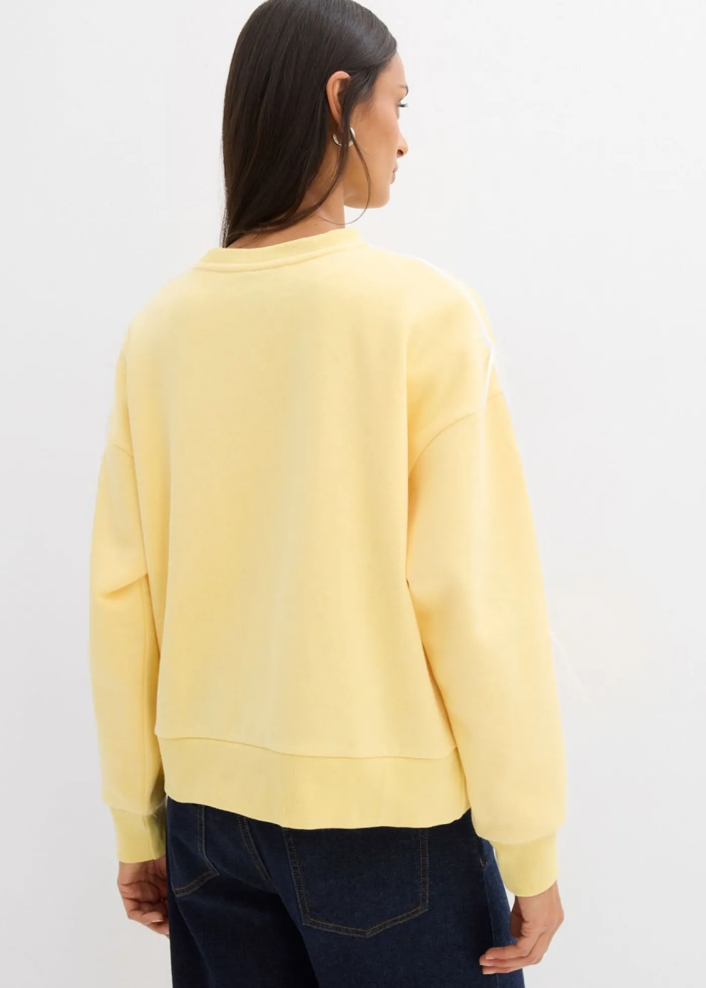 bonprix bonprix Ropa Cómoda>Sudadera oversize en suave mezcla de algodón Amarillo claro-blanco lana