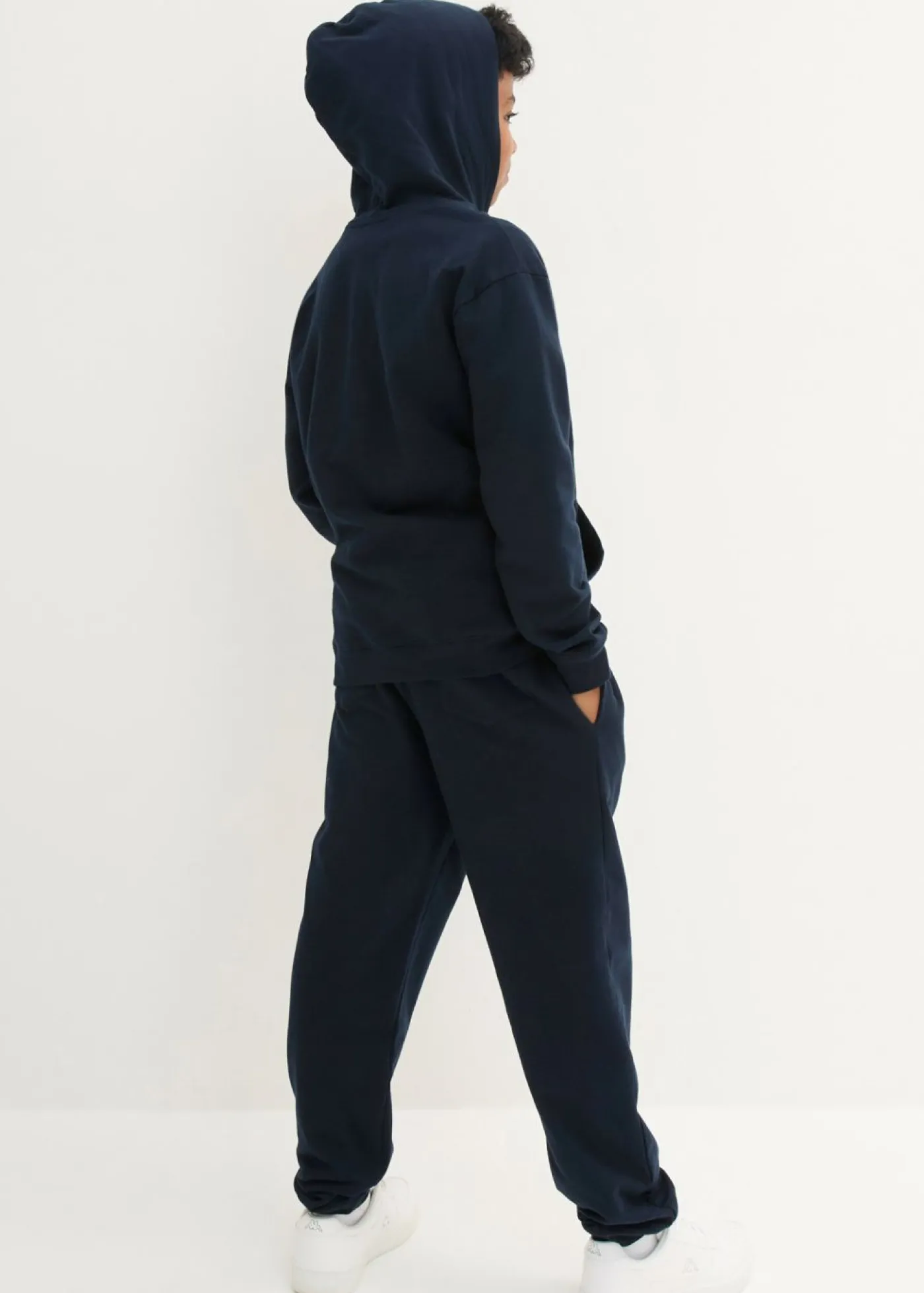 bonprix bonprix Niño·Pijamas|Niña·Pijamas>Sudadera y pantalón de chándal de algodón suave (conjunto de 2 piezas) Azul marino estampado