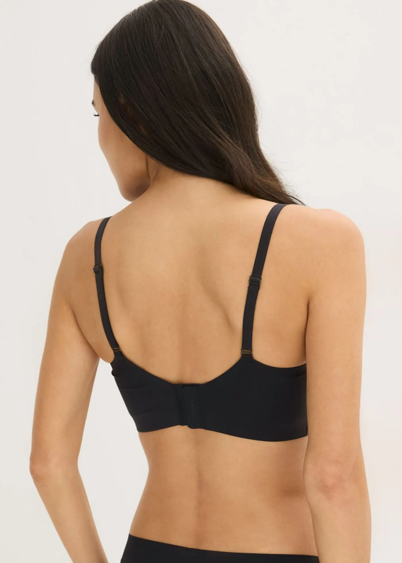 bonprix bonprix Sin Costuras|Premamá Y Lactancia>Sujetador acolchado de lactancia Feel Comfort sin aros con corte láser Negro