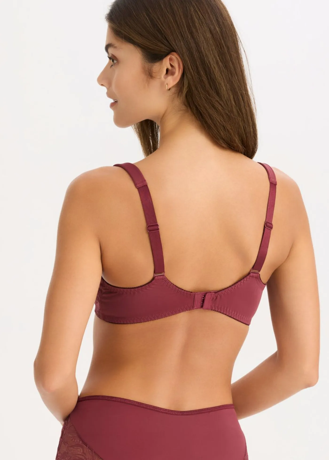 bonprix bonprix Sujetadores>Sujetador con aros y encaje delicado Baya