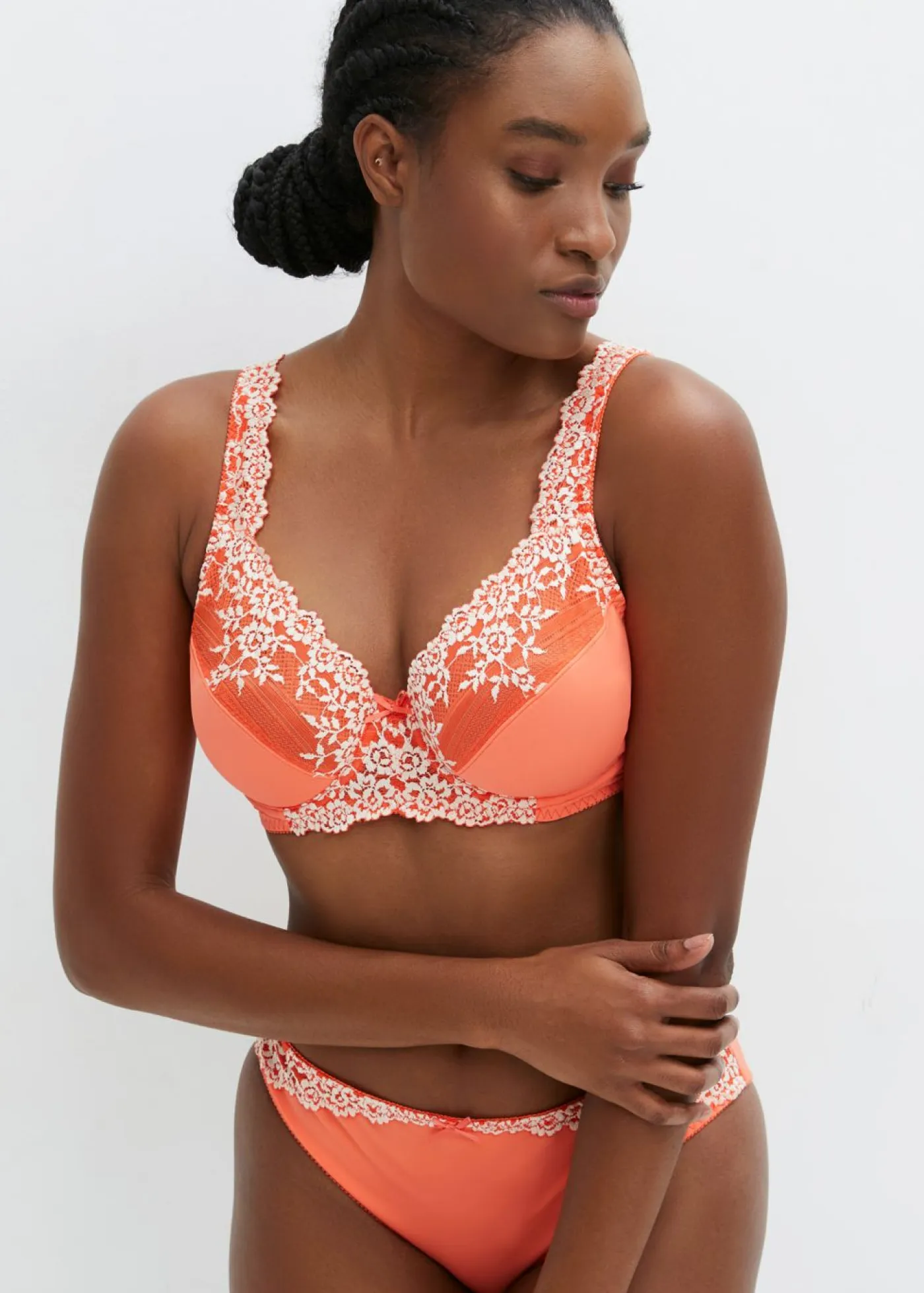 Mujer bonprix bonprix Sujetador con aros y encaje delicado (2 unidades)