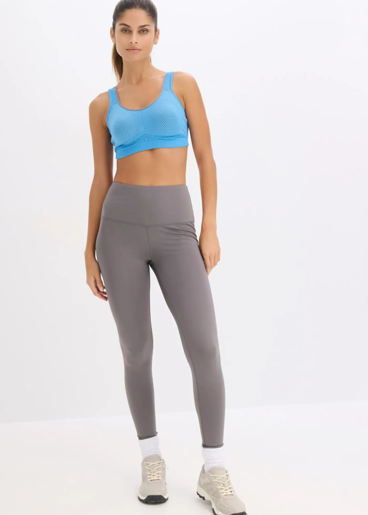 bonprix bonprix Sujetadores De Copa E A H|Ropa Interior Deportiva>Sujetador deportivo con gran sujeción Gris granito/azul brillante