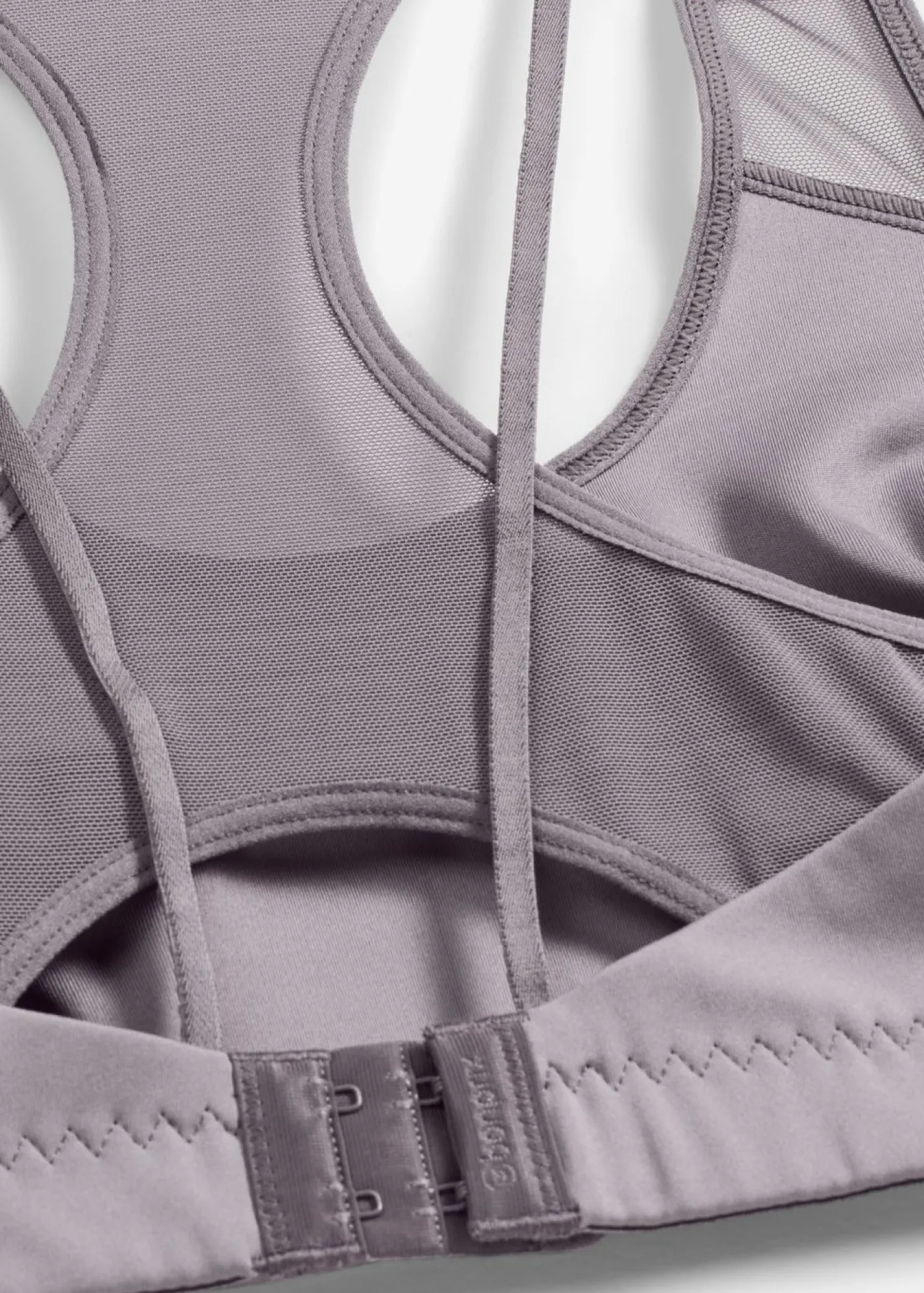 bonprix bonprix Sujetadores De Copa E A H>Sujetador deportivo con sujeción media y un ligero brillo granito