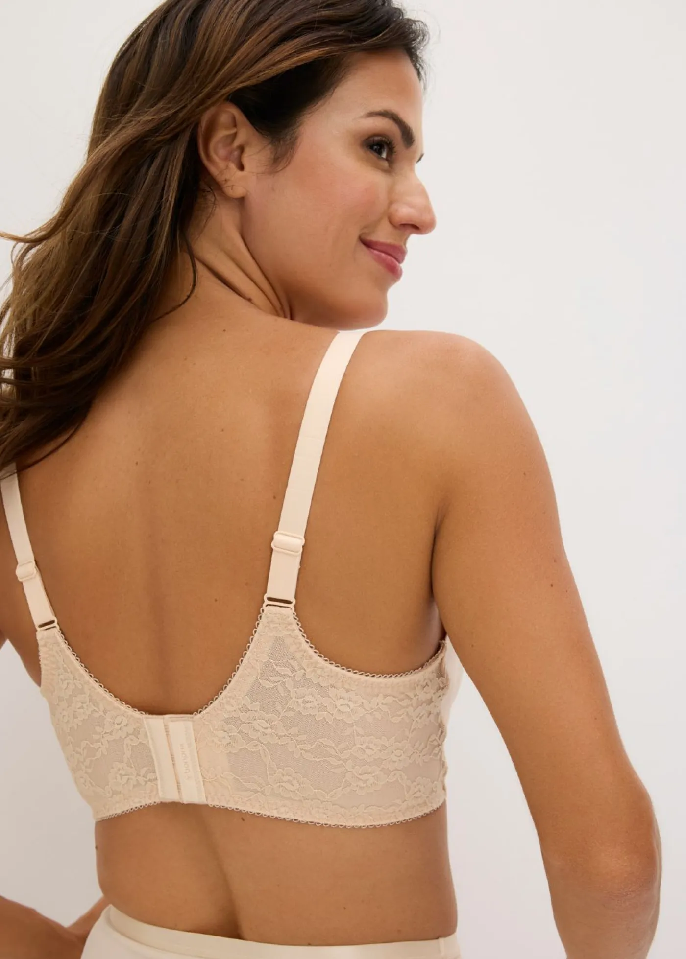 bonprix bonprix Novedades|Sujetadores De Copa E A H>Sujetador Feel Comfort sin aros con corte láser y encaje beige perla