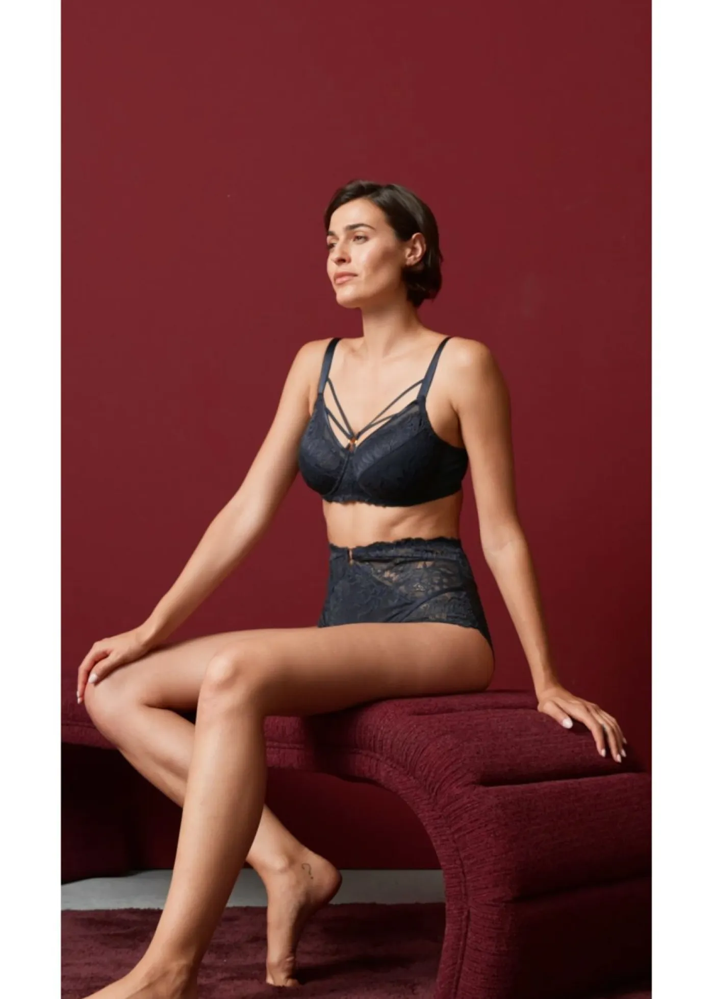 bonprix bonprix Sujetadores De Copa E A H|Lencería>Sujetador reductor con encaje delicado Azul intenso