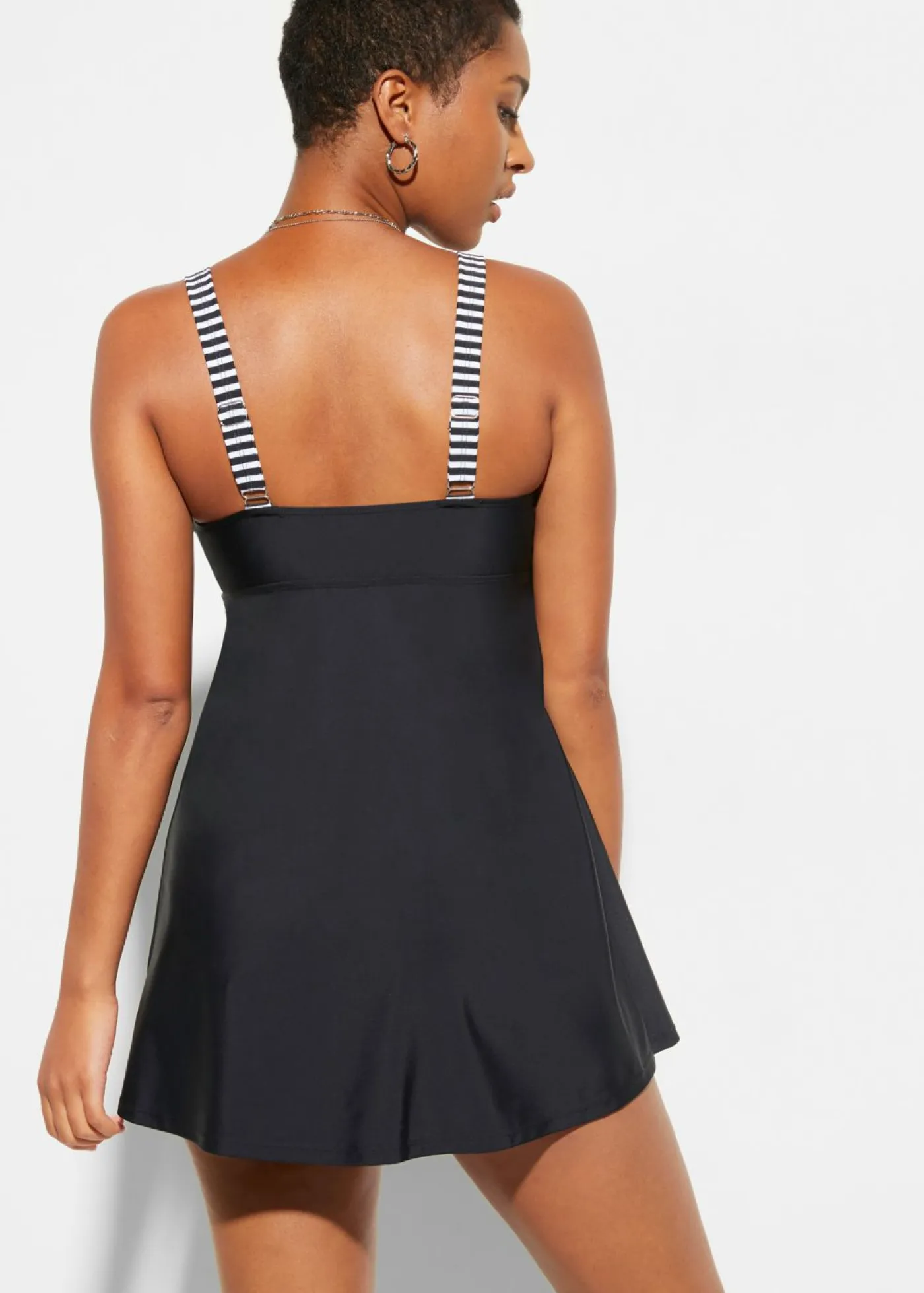 bonprix bonprix Ropa De Baño Cubridora|Tankinis>Tankini largo (2 piezas) con braguita high waist Negro