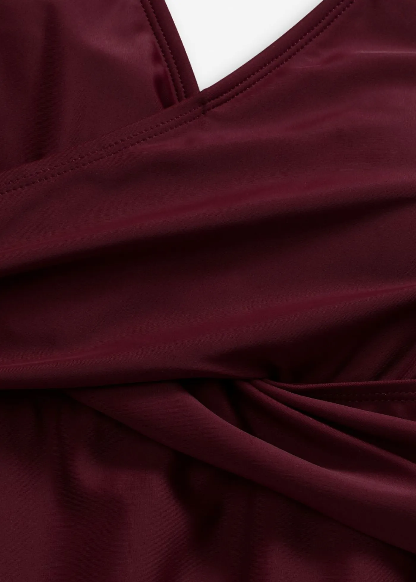 bonprix bonprix Tankinis>Tankini largo (2 piezas) con escote en V rojo avellana