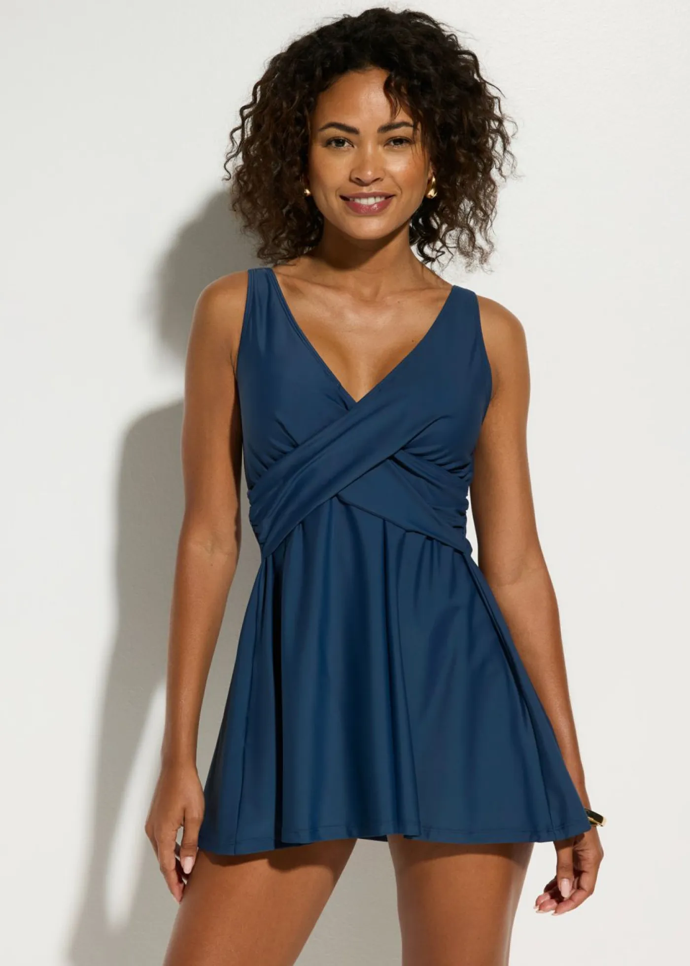 bonprix bonprix Tankinis>Tankini largo (2 piezas) con escote en V Azul almirante