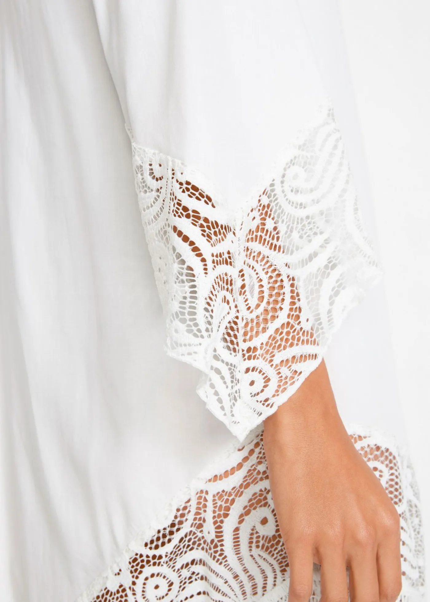 Mujer bonprix bonprix Túnica de playa con encaje de viscosa