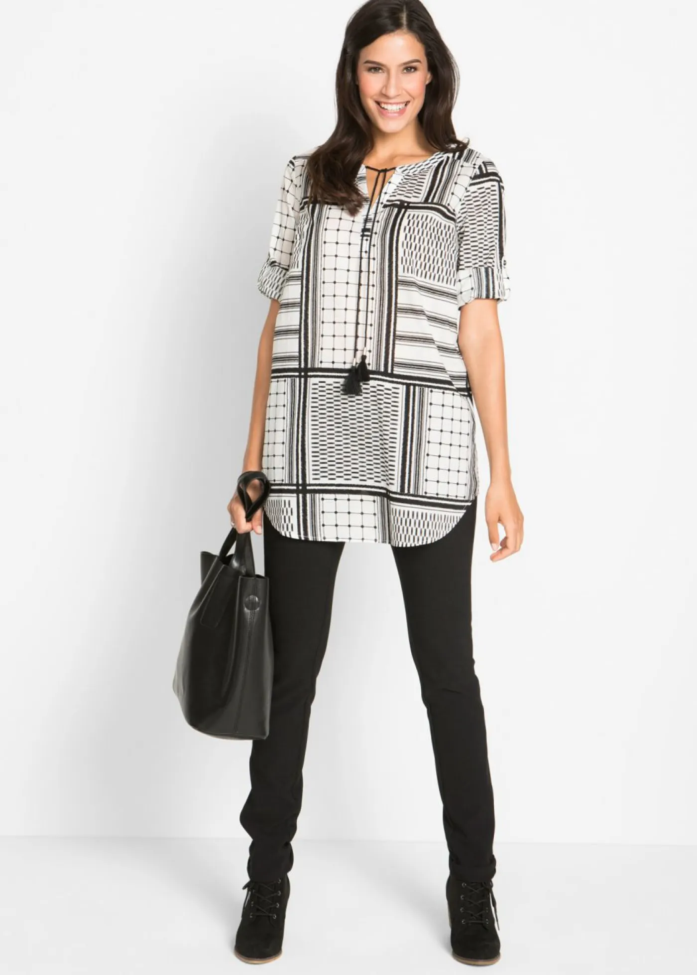 bonprix bonprix Camisas Y Blusas>Túnica larga de algodón puro Negro-blanco estampado