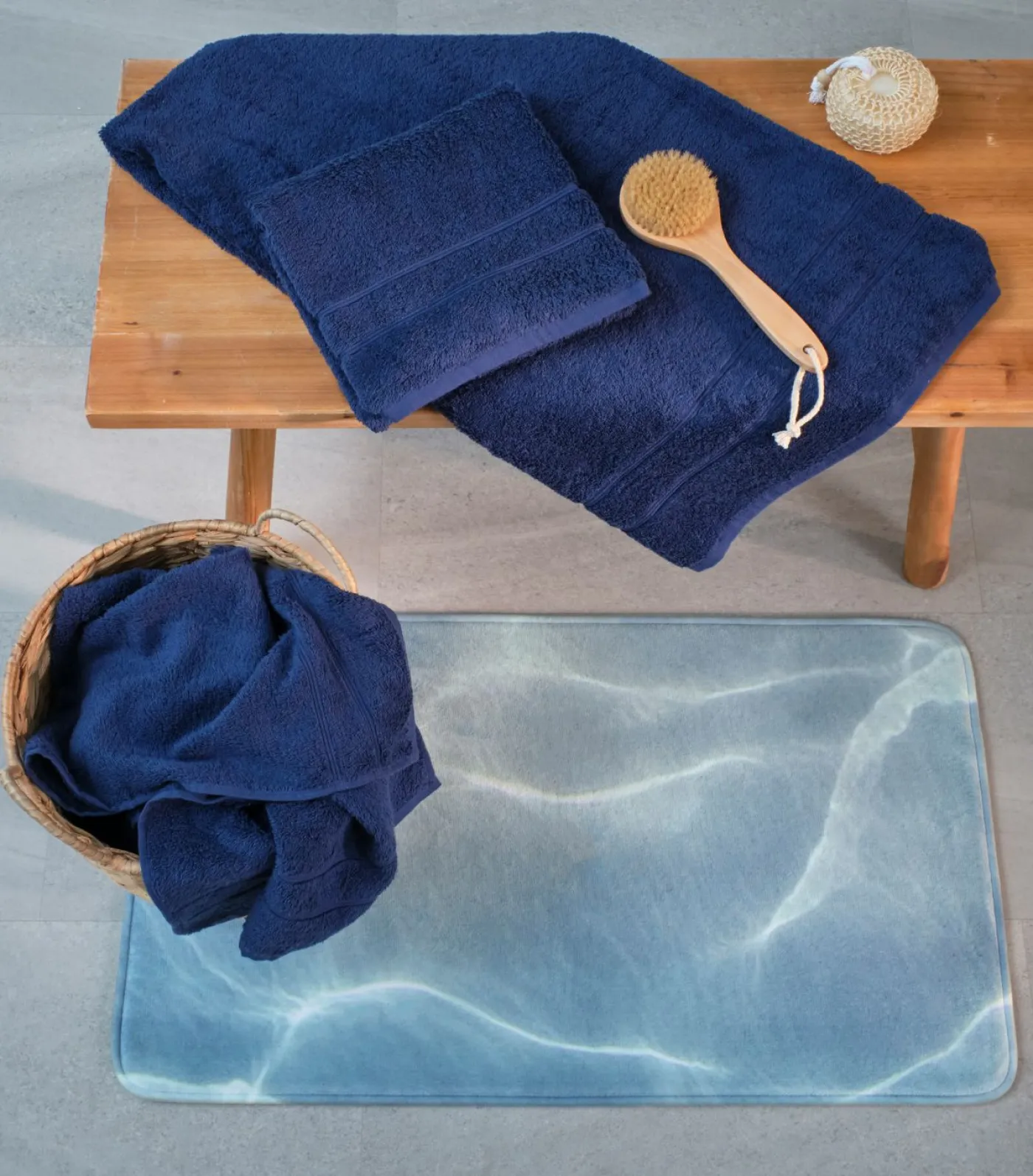 bonprix bonprix Muebles De Baño·Toallas De Baño|Toallas>Toalla de mano de algodón de calidad suave Azul marino