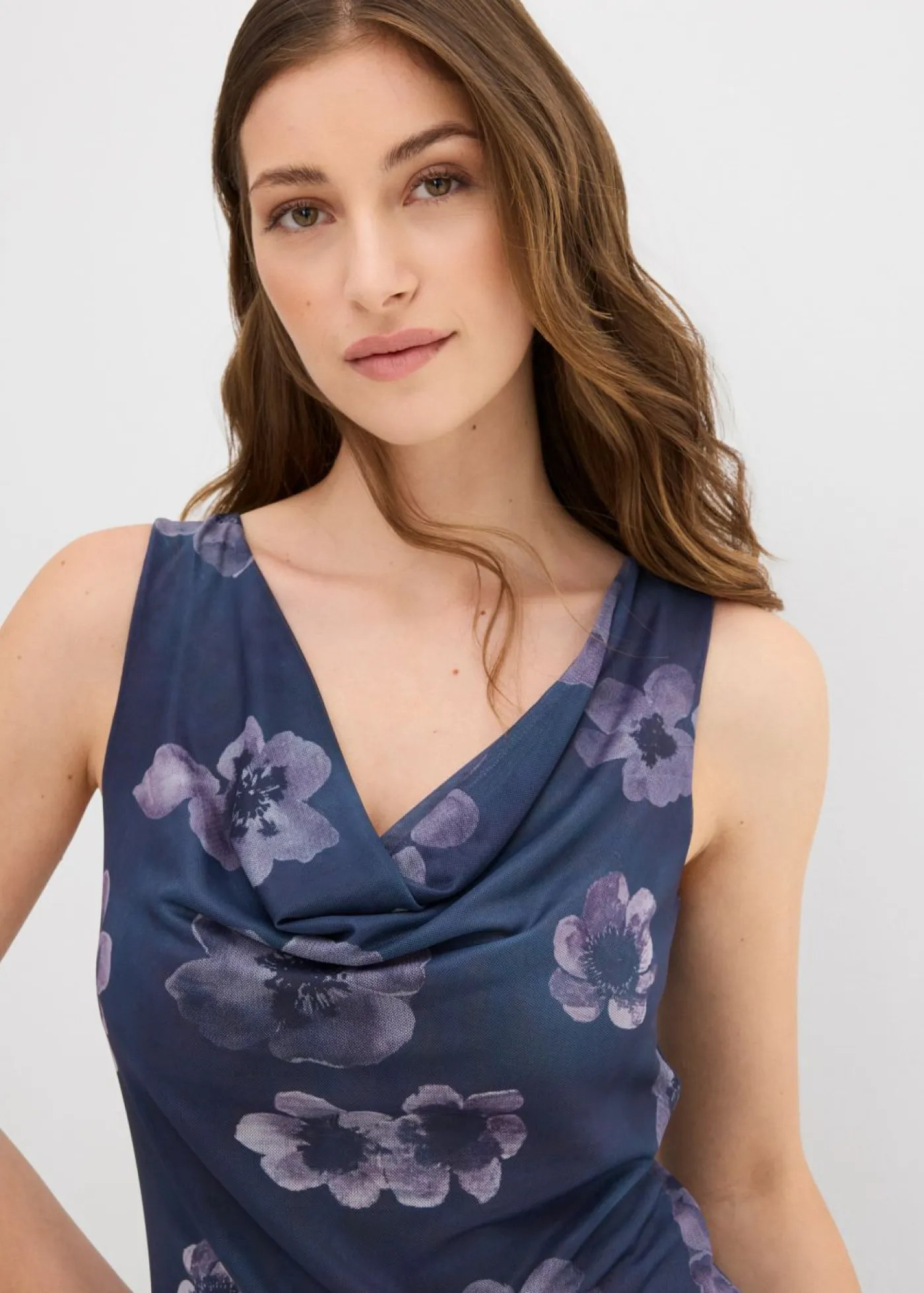 bonprix bonprix Camisetas>Top antracita con flores