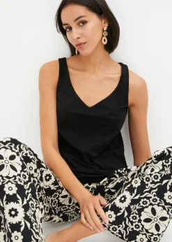 bonprix bonprix Básicos|Camisetas><noscript><img width=