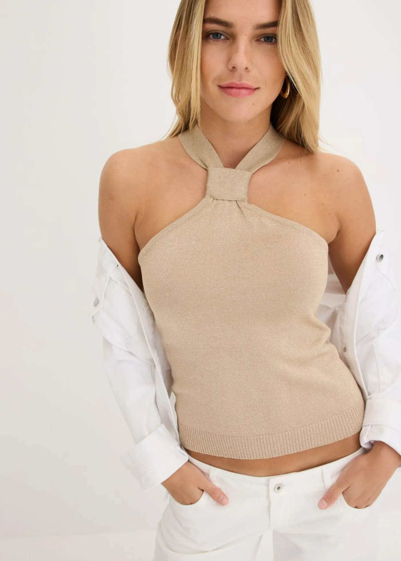 bonprix bonprix Camisetas|Ropa De Punto>Top anudado al cuello de viscosa suave Champán