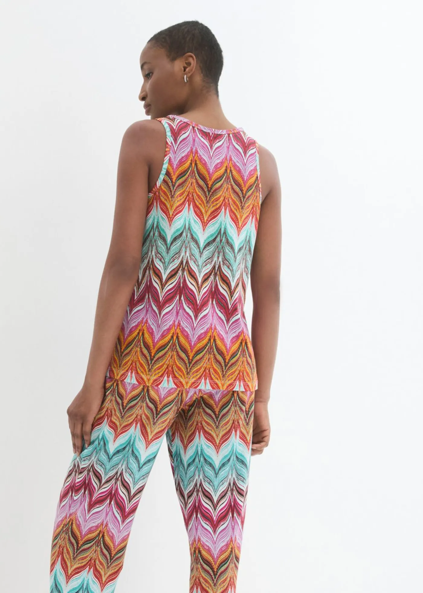 bonprix bonprix Camisetas>Top con lentejuelas Multicolor