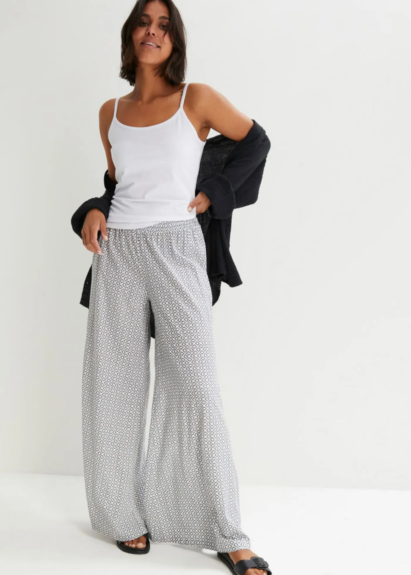 bonprix bonprix Camisetas Interiores|Básicos>Top de algodón orgánico puro con tirantes finos (2 unidades) Blanco-negro