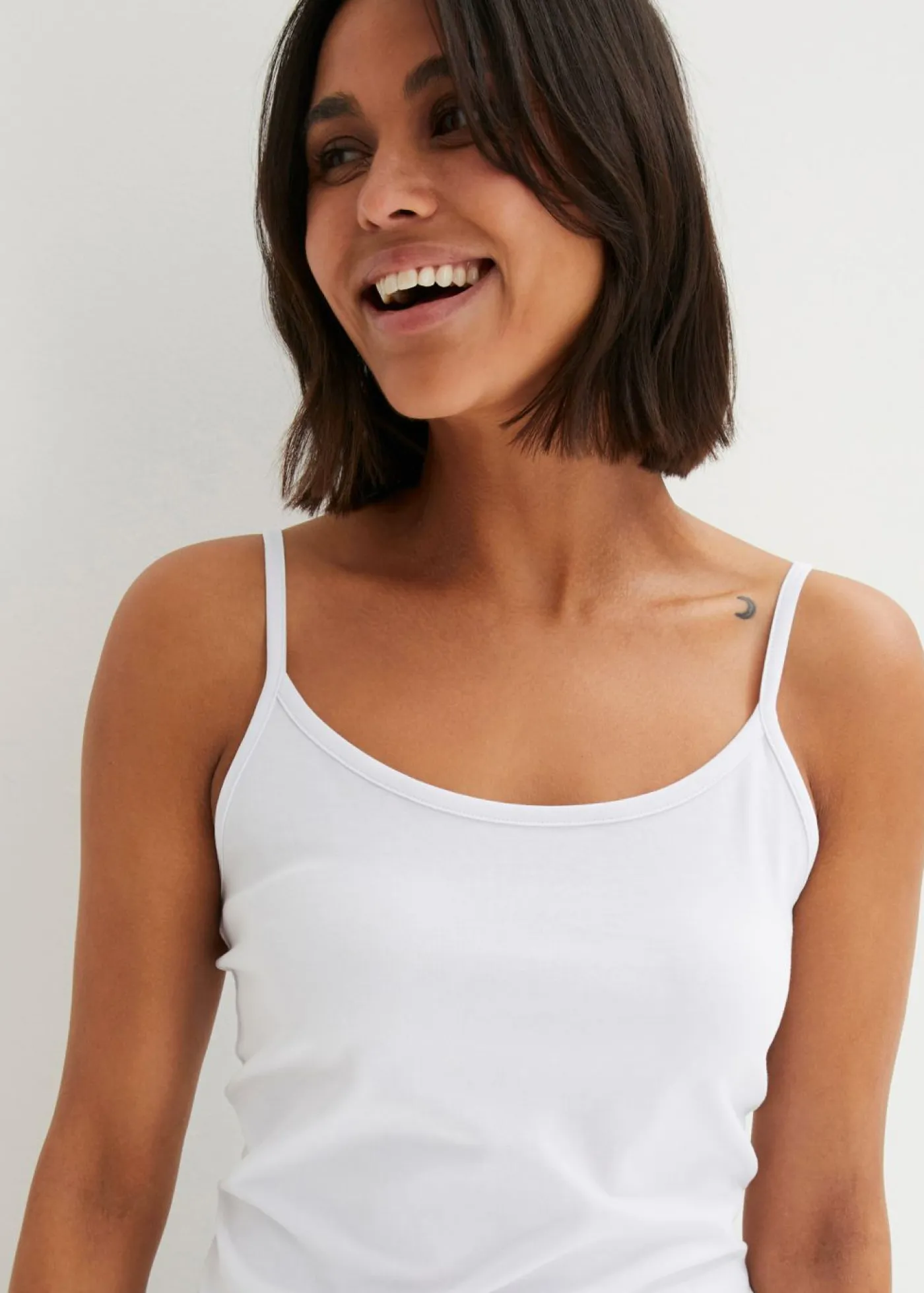 bonprix bonprix Camisetas Interiores|Básicos>Top de algodón orgánico puro con tirantes finos (2 unidades) Blanco-negro