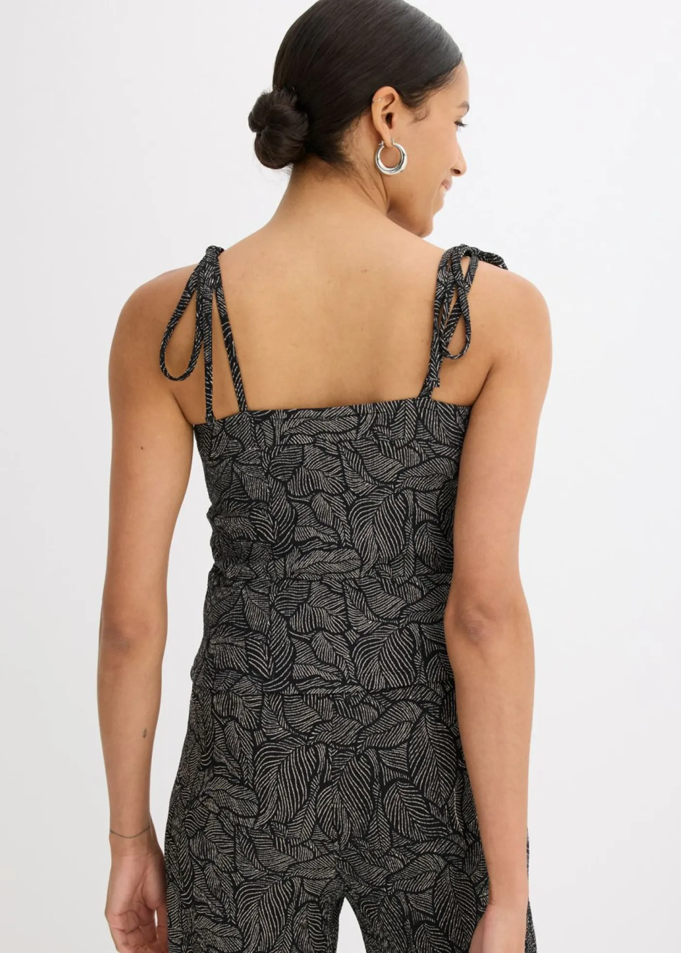 bonprix bonprix Conjuntos De Ropa|Camisetas>Top de crepé de punto Negro-blanco