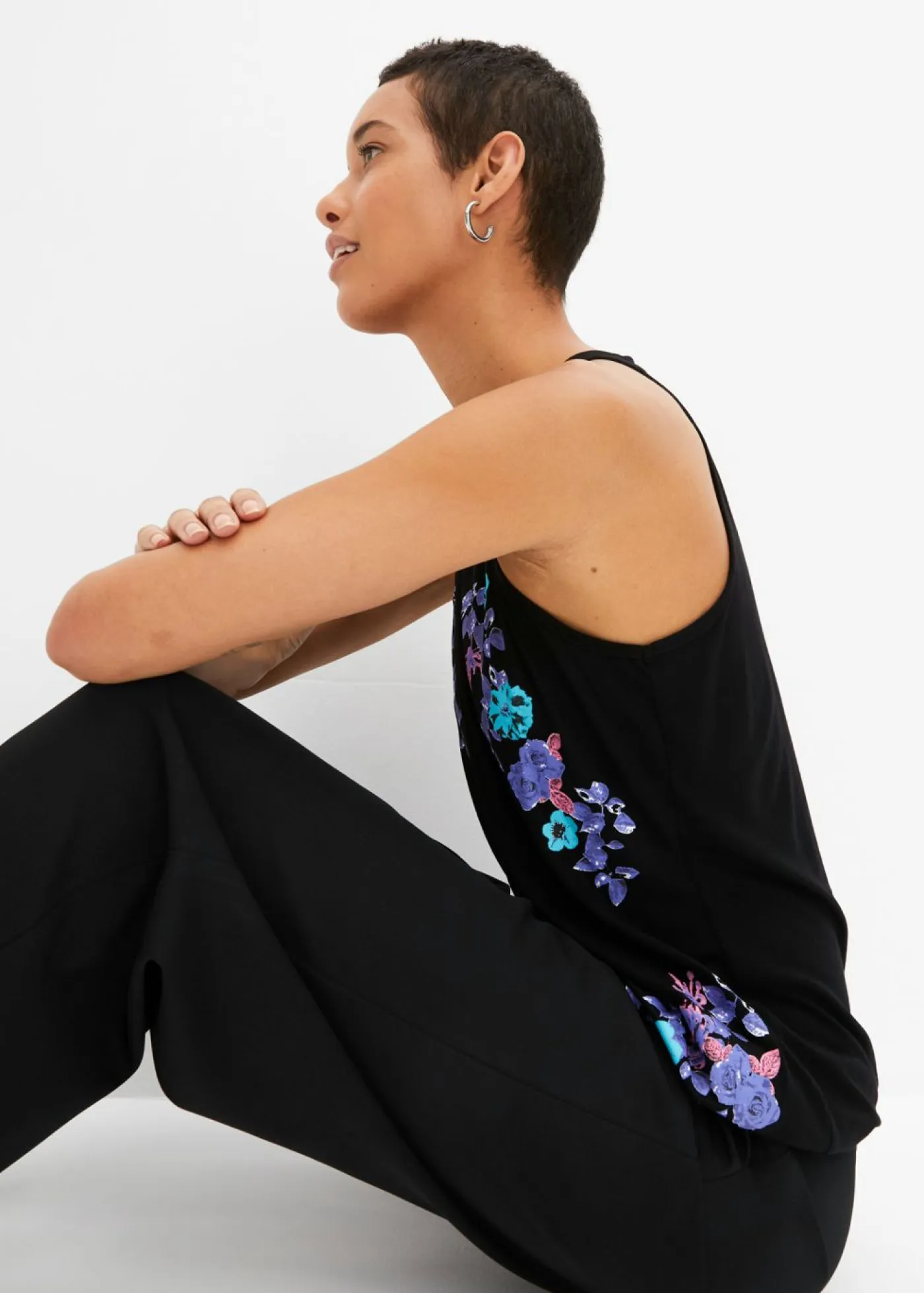 bonprix bonprix Camisetas>Top de mezcla de viscosa fluida Negro estampado