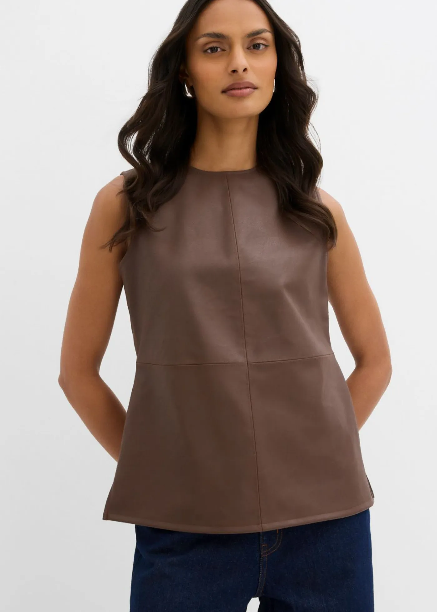 bonprix bonprix Esenciales|Camisetas>Top de piel sintética marrón