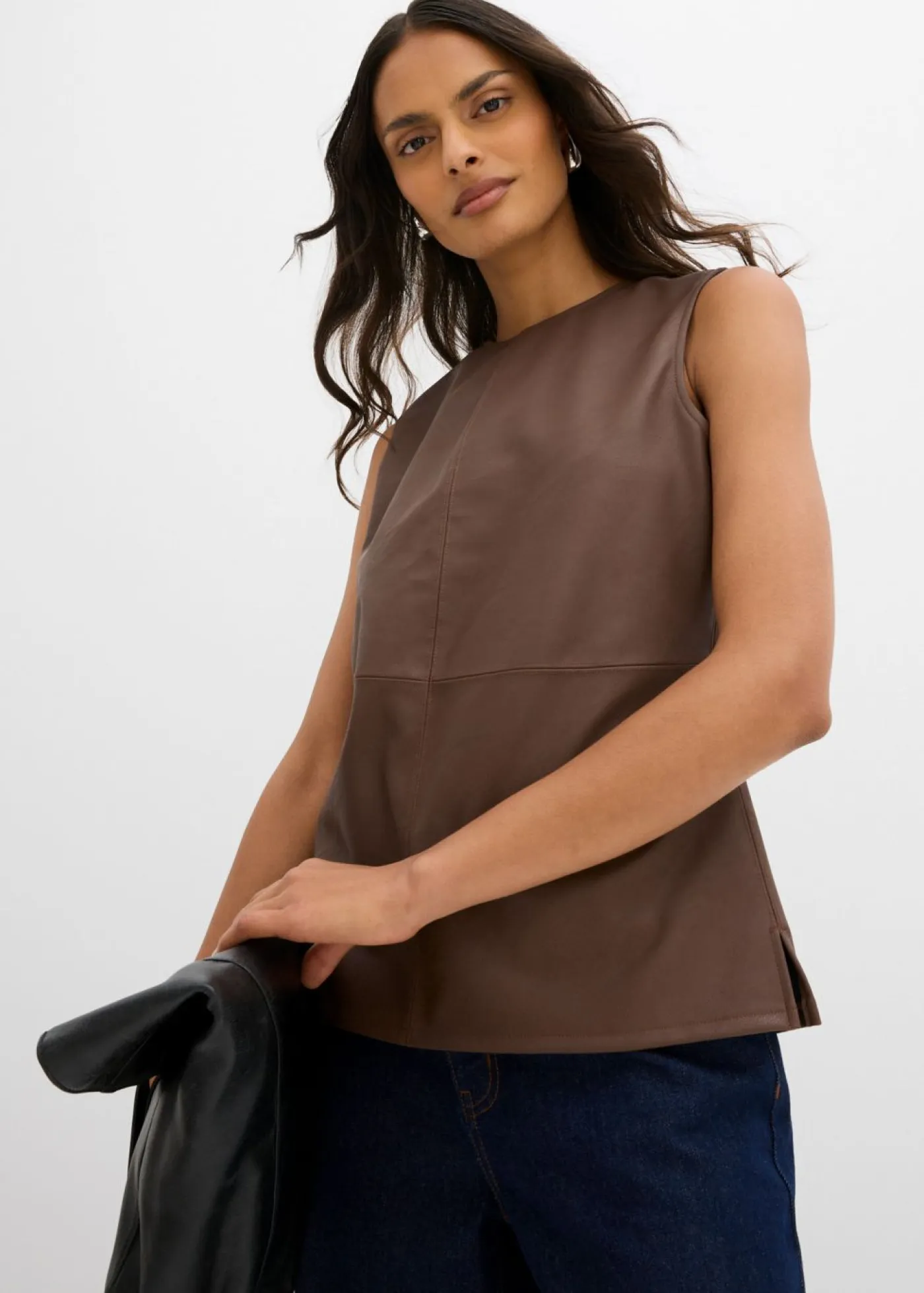 bonprix bonprix Esenciales|Camisetas>Top de piel sintética marrón