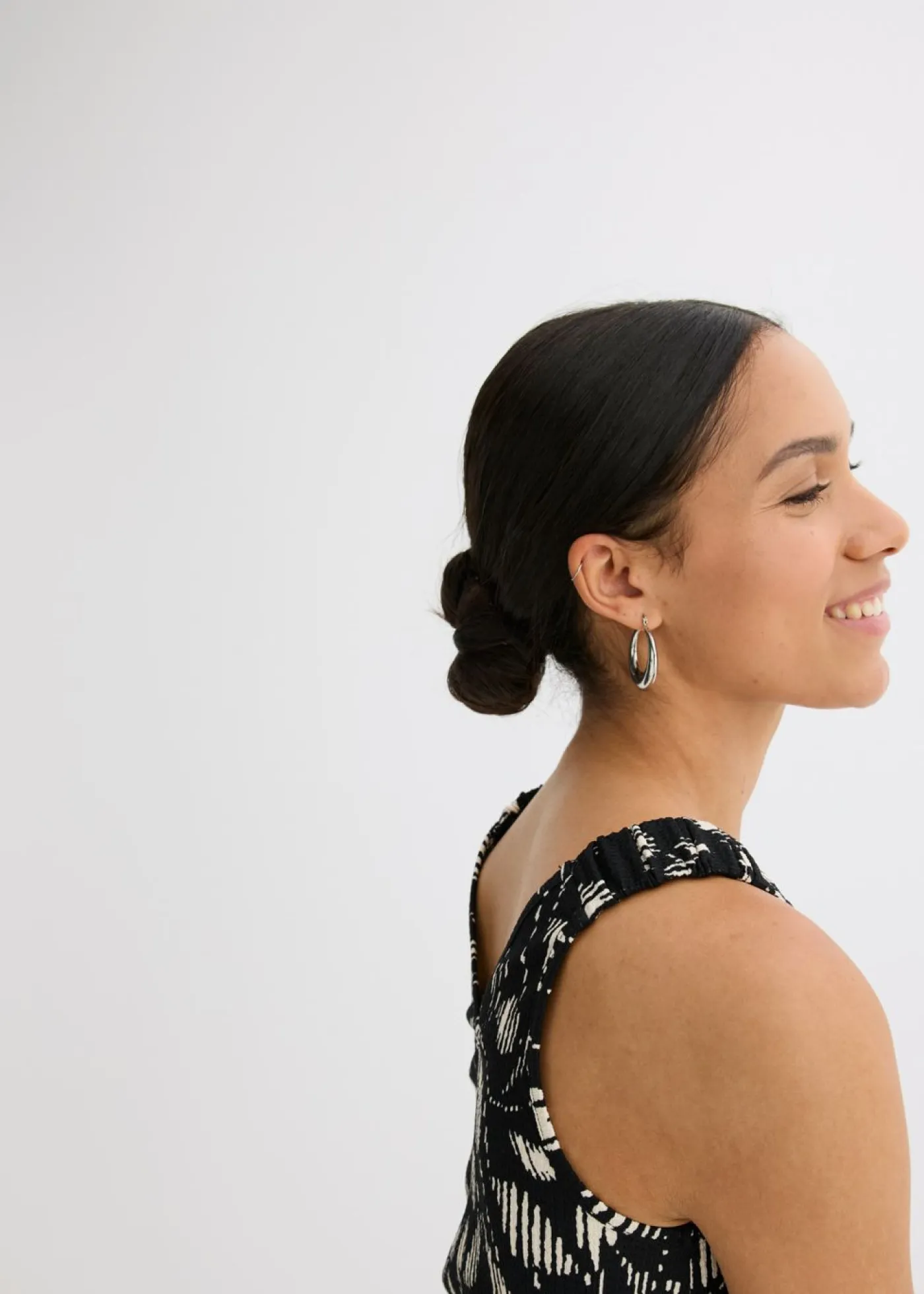 bonprix bonprix Camisetas>Top estampado de punto estructurado Negro-blanco