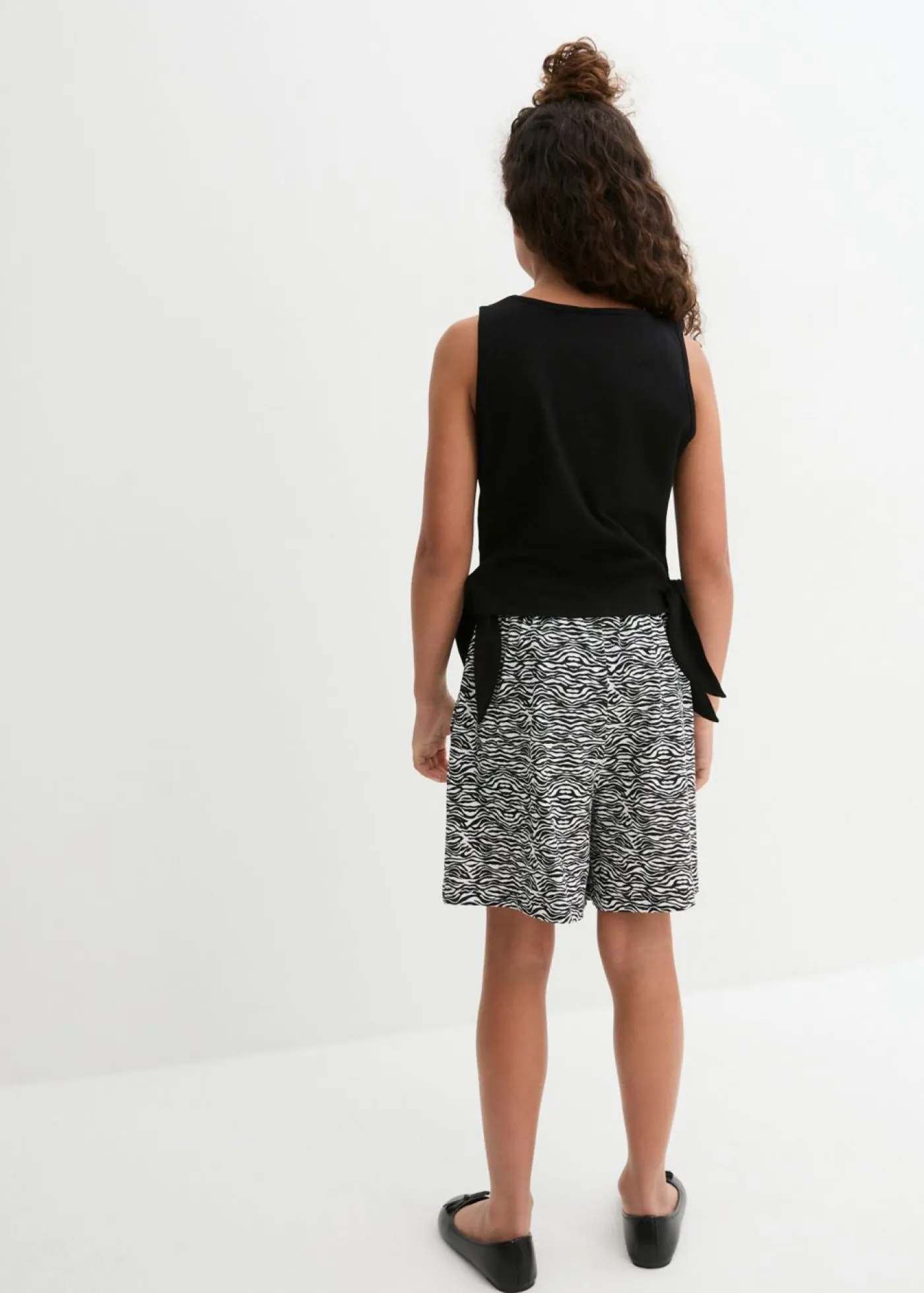 bonprix bonprix Ropa 9 A 16 Años·Camisetas Y Camisas|Ropa 9 A 16 Años·Shorts>Top y pantalón corto (2 piezas) Negro-blanco