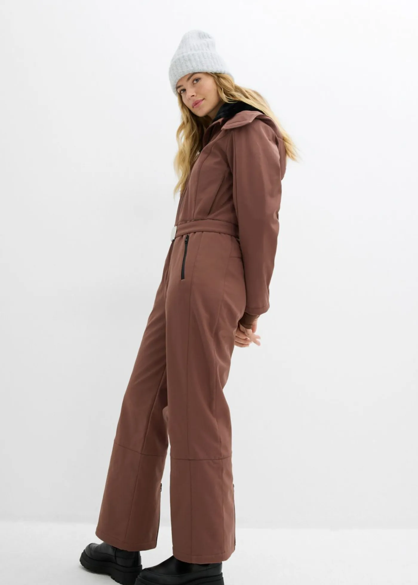 Mujer bonprix bonprix Traje de esquí de softshell con forro cálido y material impermeable