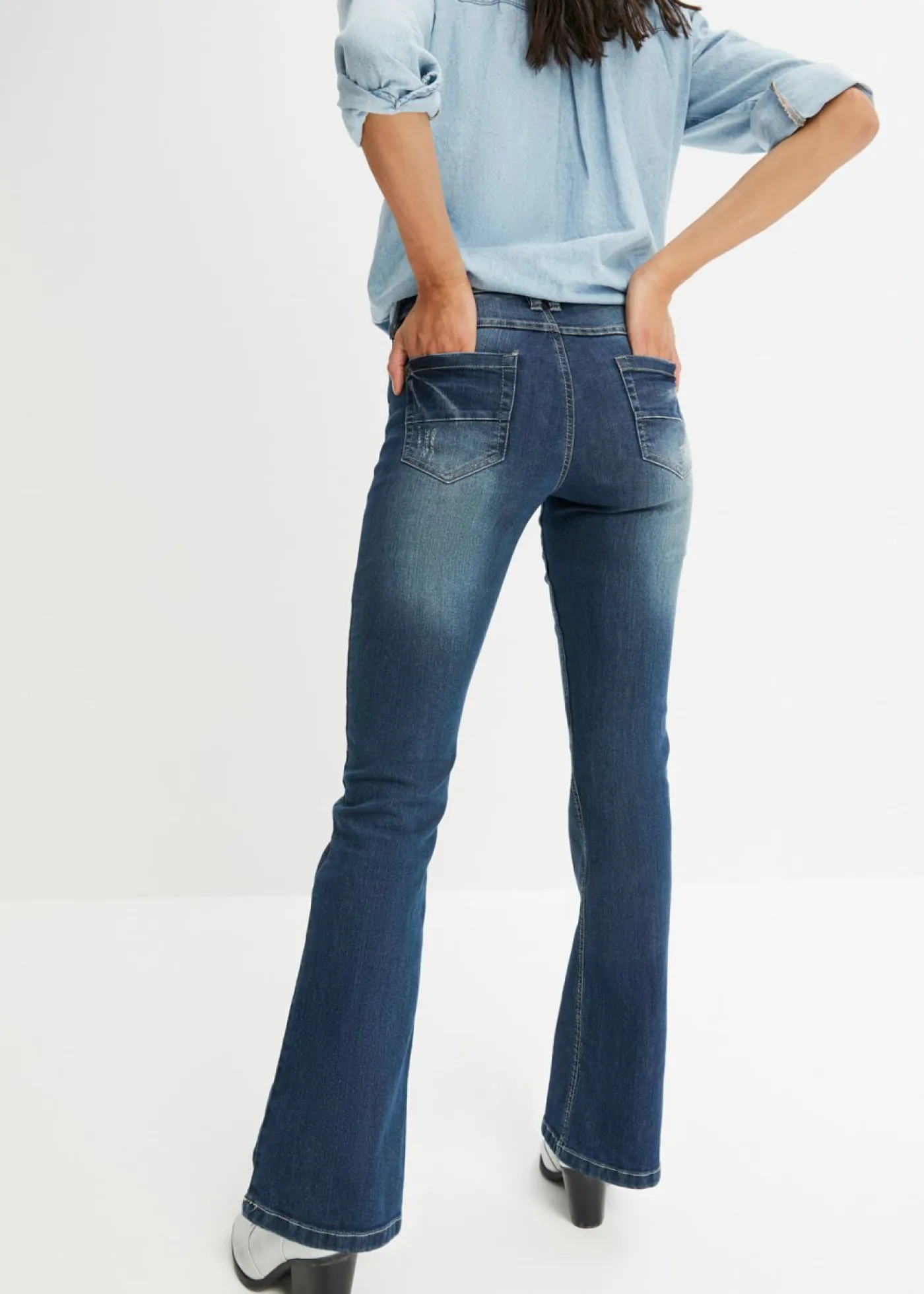 bonprix bonprix Vaqueros>Vaquero bootcut con efecto descolorido azul noche denim