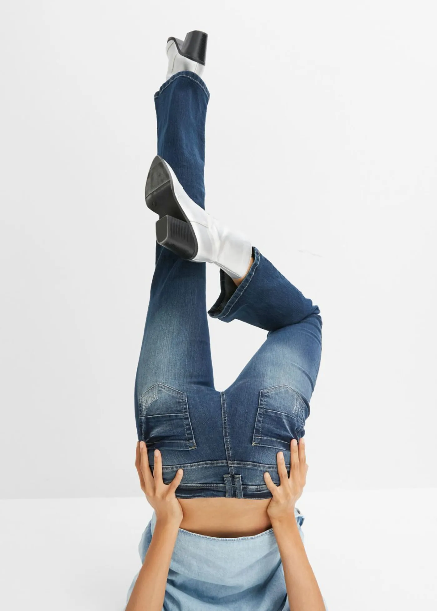 bonprix bonprix Vaqueros>Vaquero bootcut con efecto descolorido azul noche denim