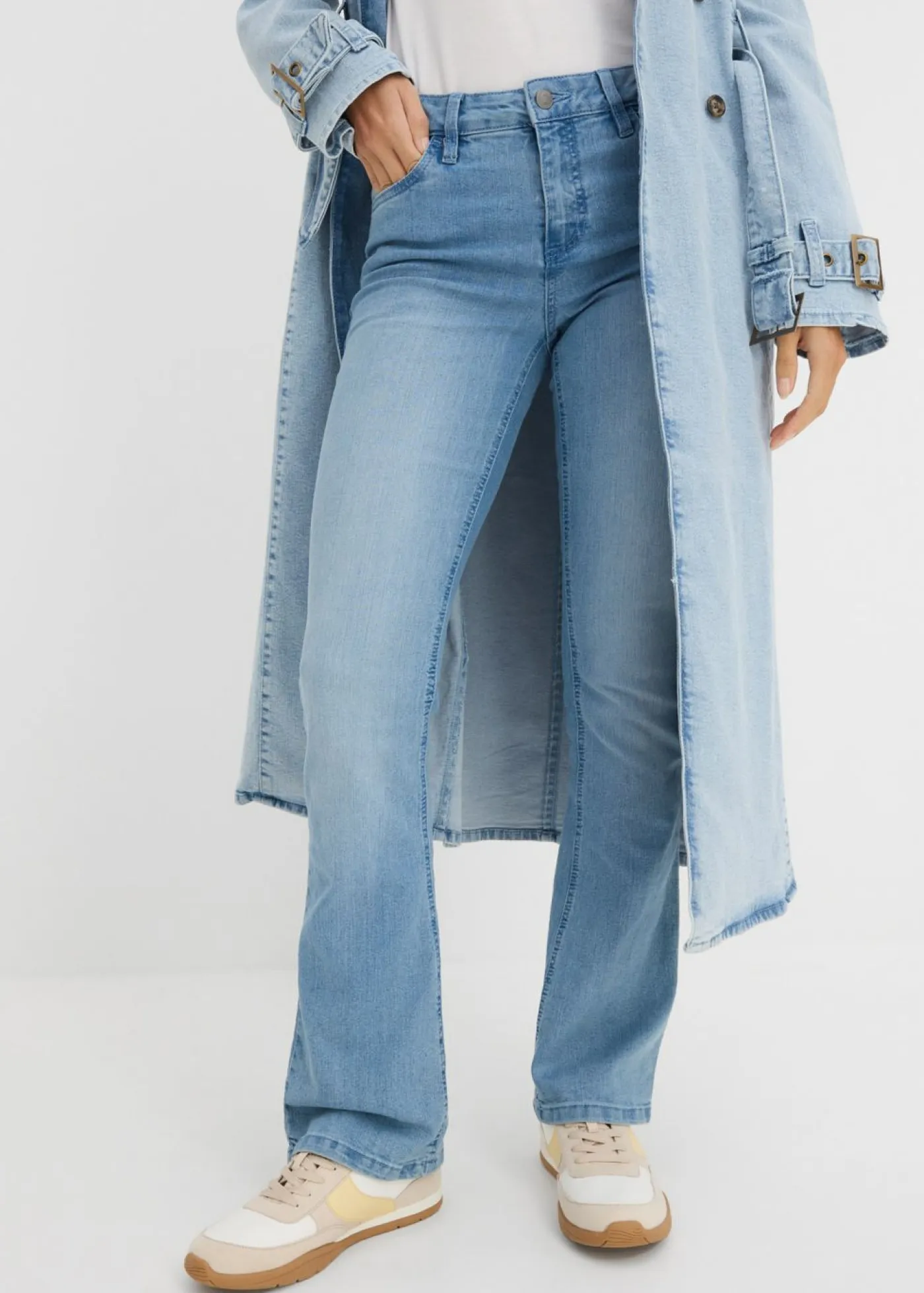 bonprix bonprix Vaqueros|Tallas Pequeñas>Vaqueros acampanados, mid waist, elásticos azul claro denim