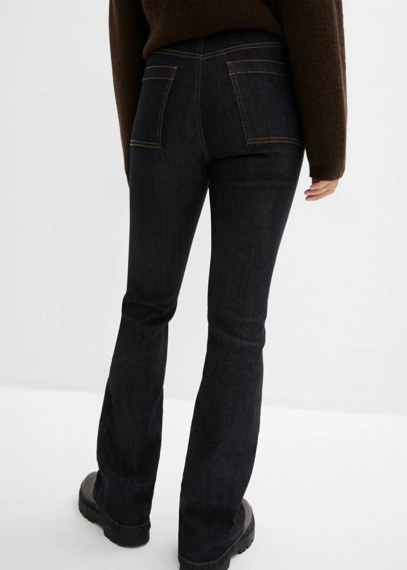 bonprix bonprix Tallas Pequeñas|Vaqueros>Vaqueros bootcut, high waist, cintura cómoda Negro denim