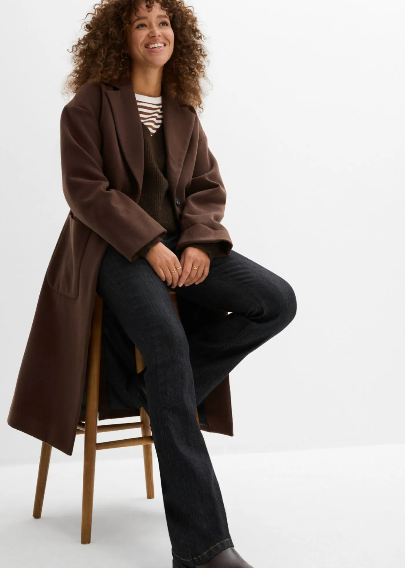 bonprix bonprix Tallas Pequeñas|Vaqueros>Vaqueros bootcut, high waist, cintura cómoda Negro denim