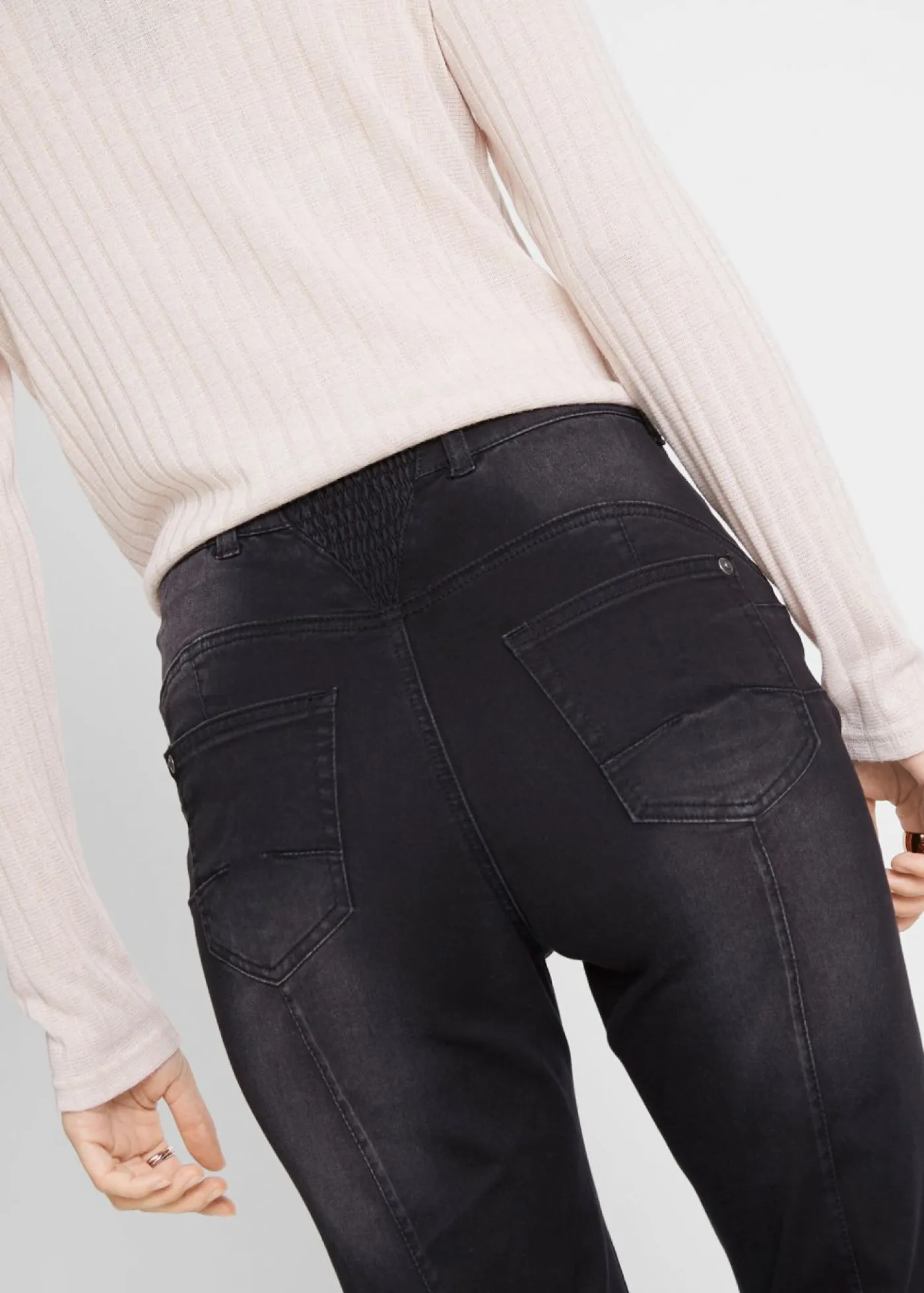 bonprix bonprix Vaqueros>Vaqueros bootcut, mid waist, moldeadores denim negro