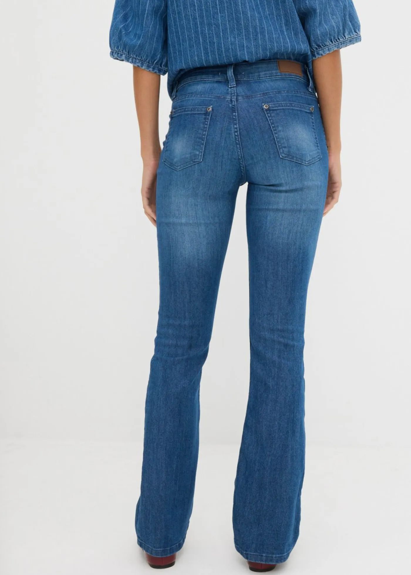 Mujer bonprix bonprix Vaqueros bootcut mid waist, elásticos