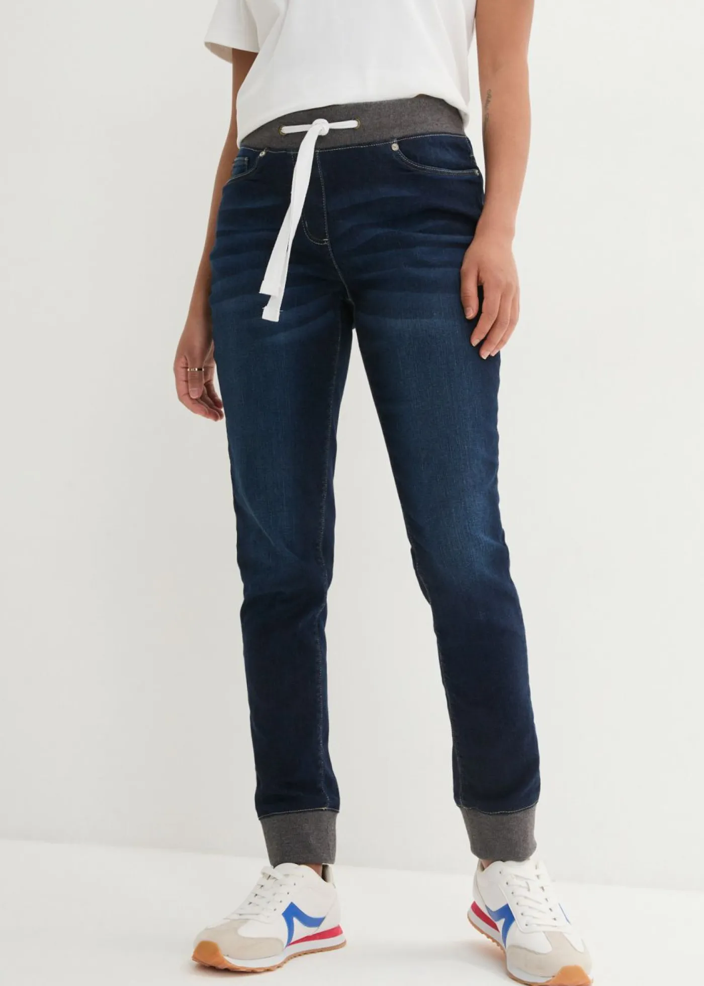 bonprix bonprix Vaqueros>Vaqueros boyfriend, mid waist, cintura cómoda Vaquero oscuro