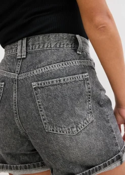 bonprix bonprix Shorts|Vaqueros><noscript><img width=